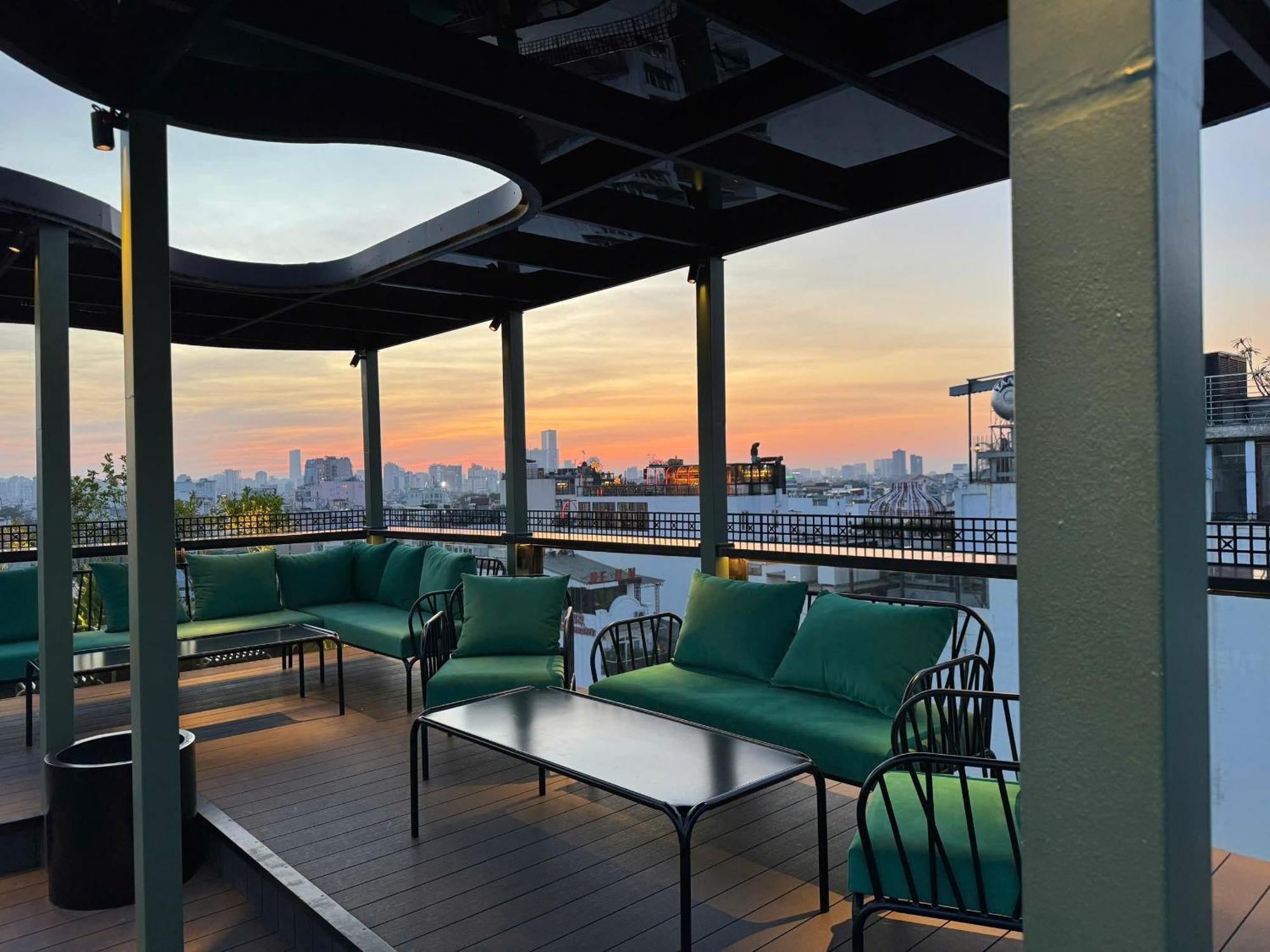 Golden Lotus Luxury 4*