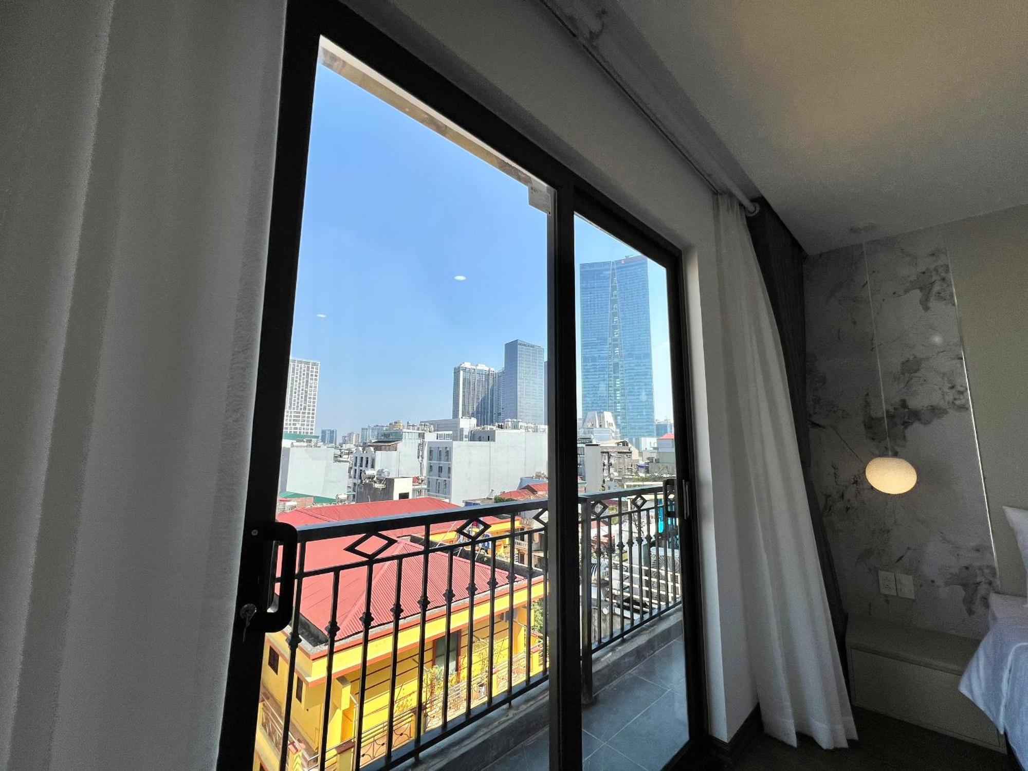 22housing 20 Linh Lang Apartment Hanoi