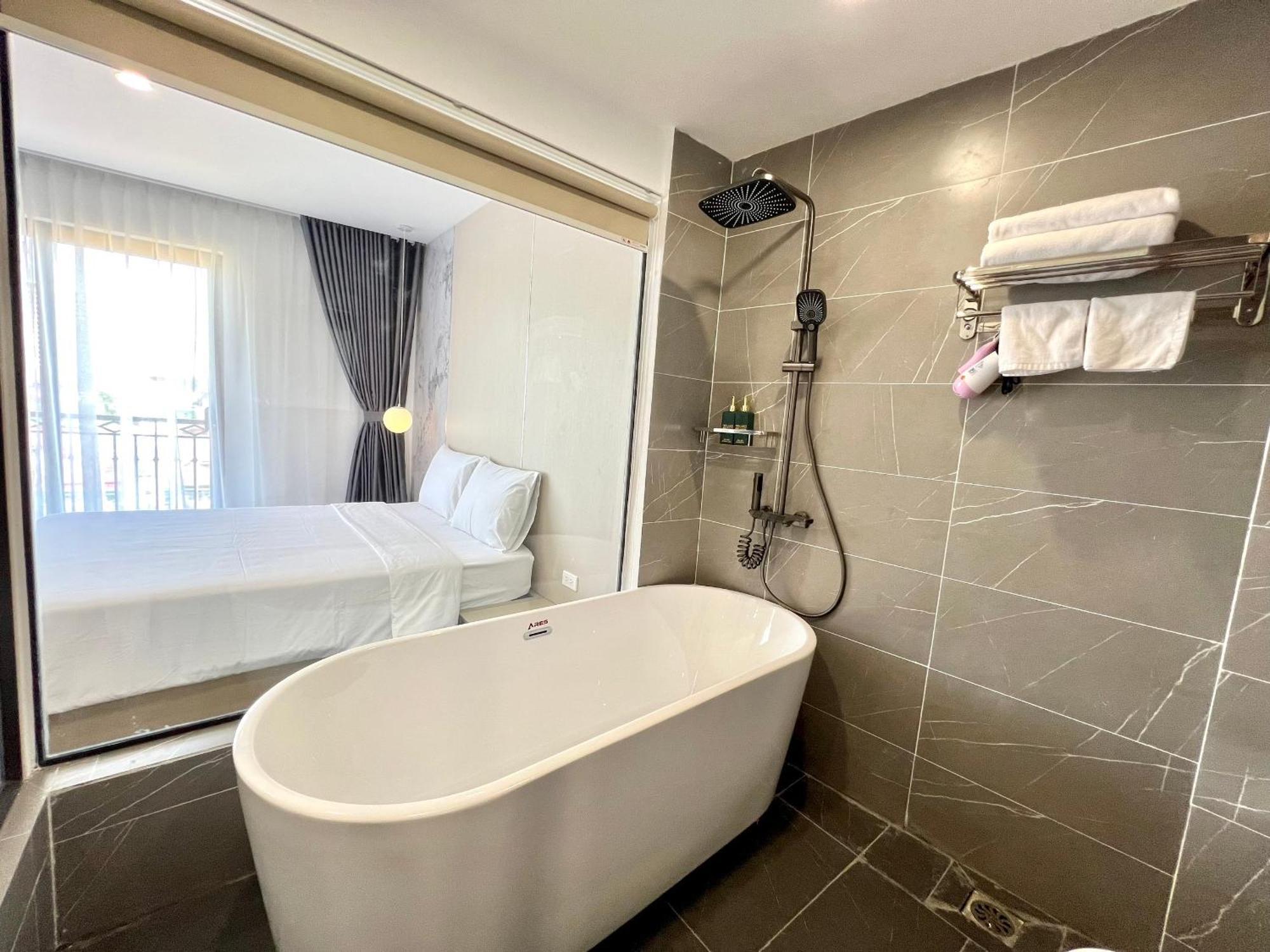 Apartment 22housing 20 Linh Lang Hanoi