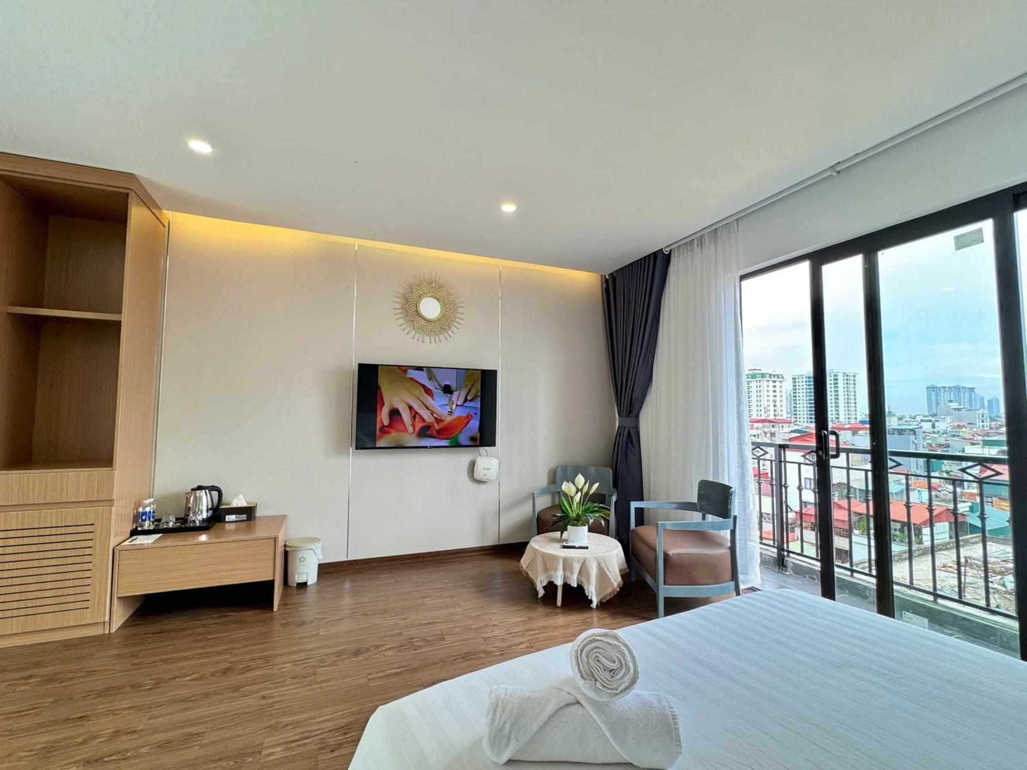 22housing 20 Linh Lang Apartment Hanoi