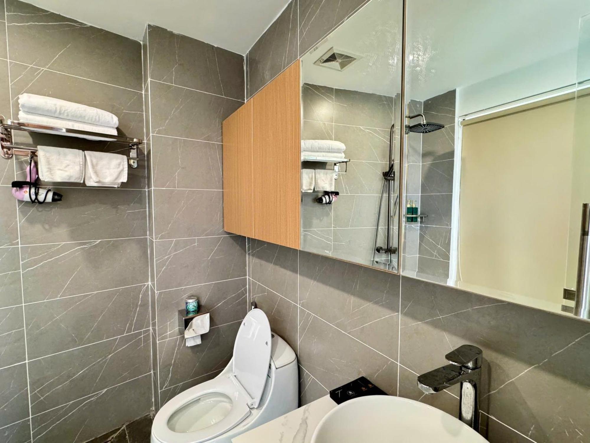 22housing 20 Linh Lang Hanoi