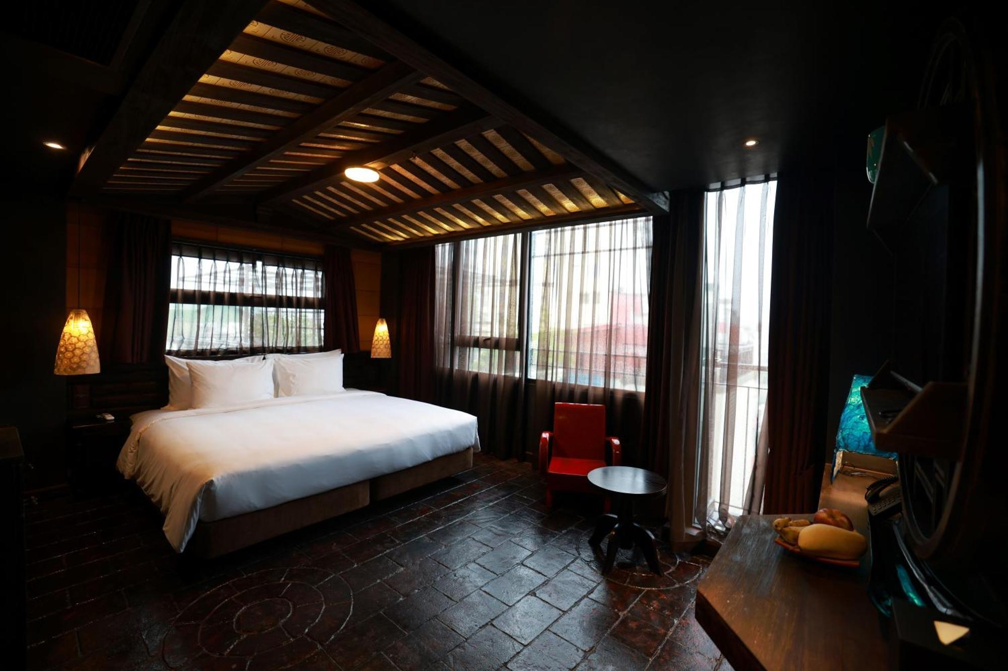 Hotel Kecho Legacy & 4*