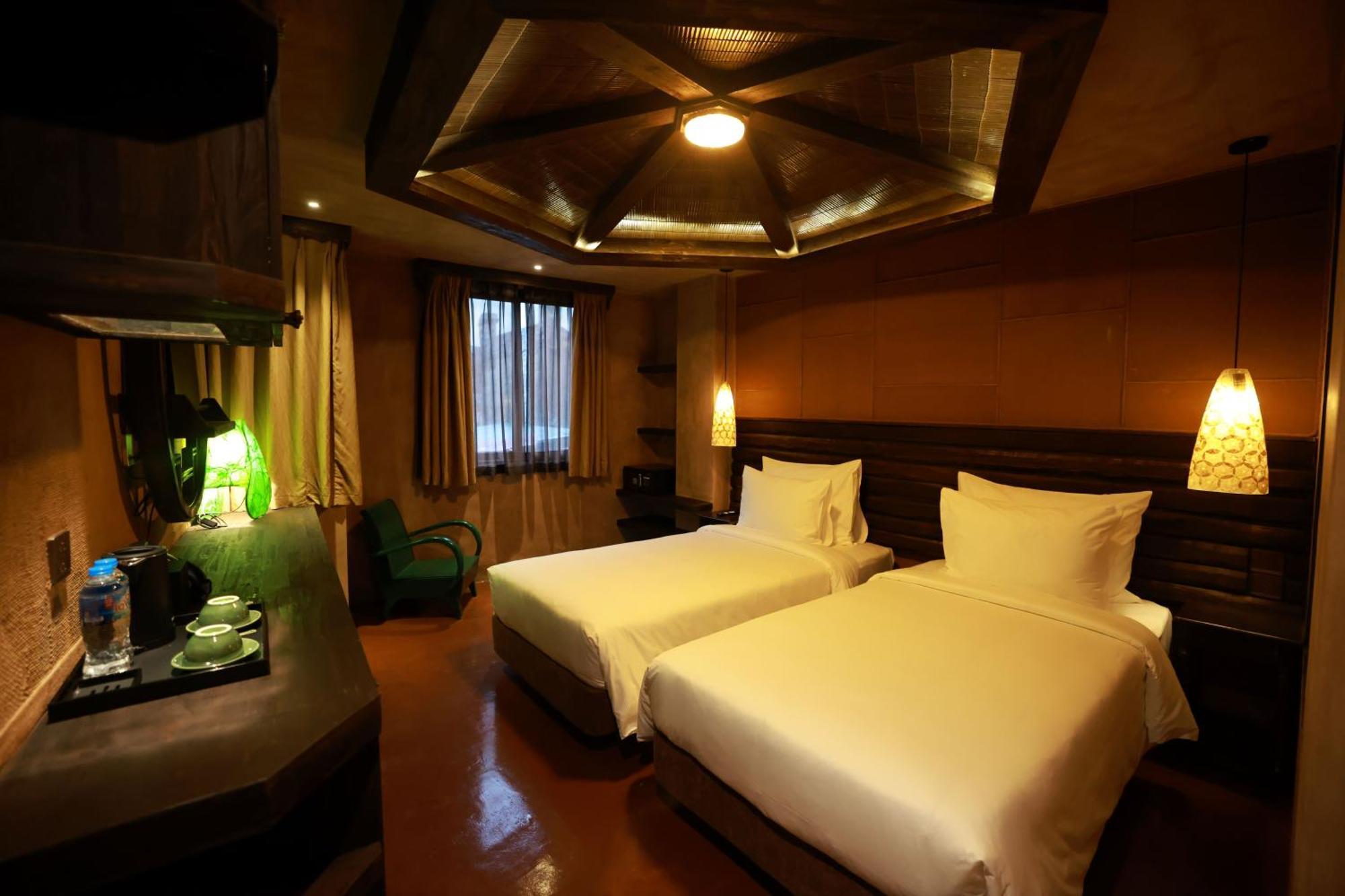 Kecho Legacy & Hanoi