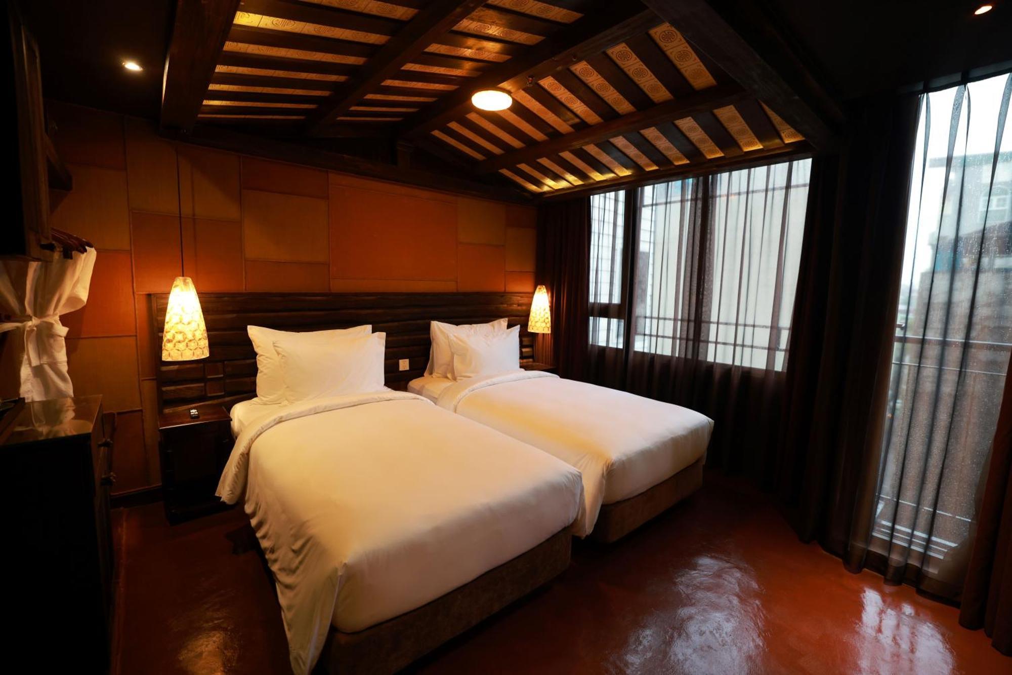 Kecho Legacy & Hotel