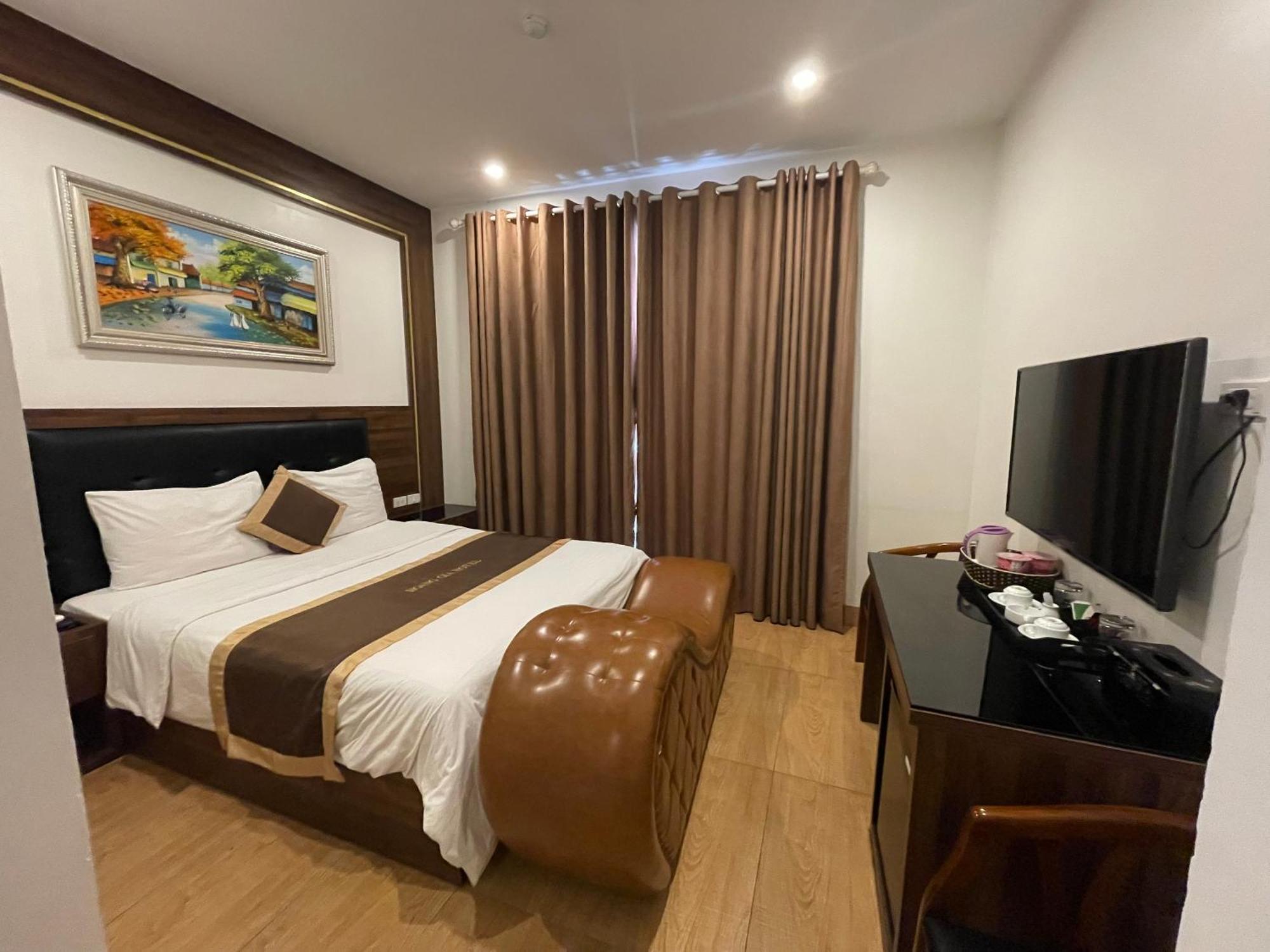 Hoang Gia Hotel 3*
