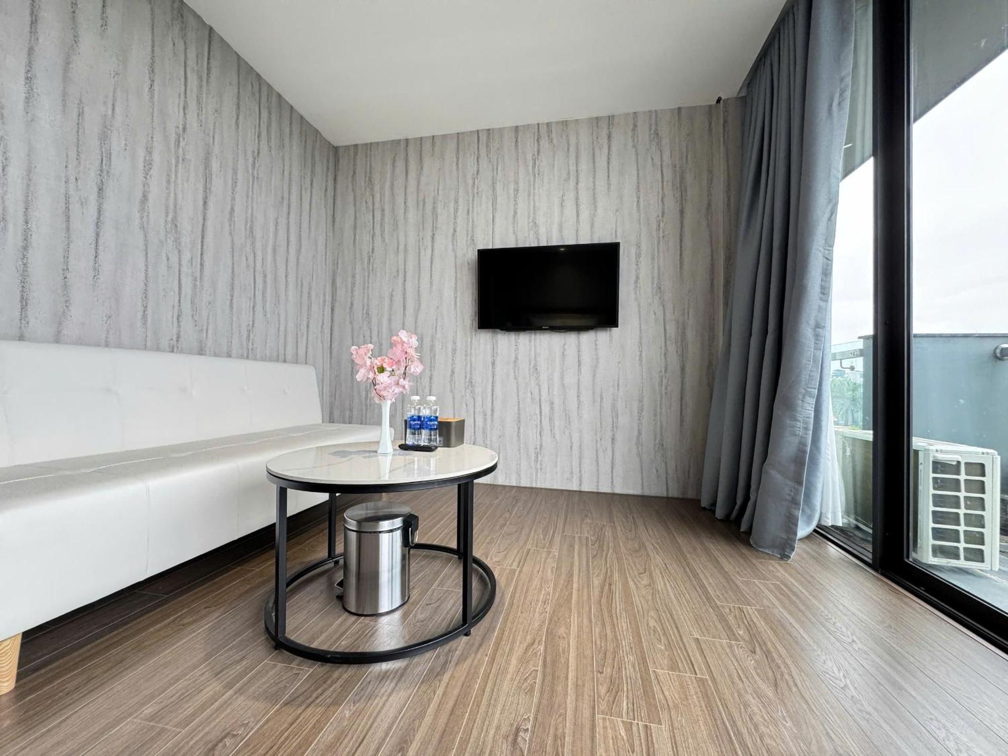 22land Moon West Apartment Hanoi