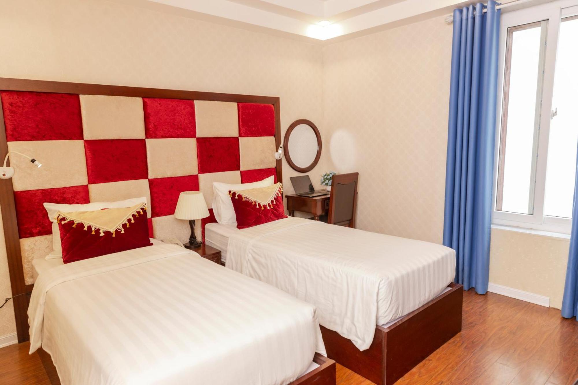 Backpackers Hostel *