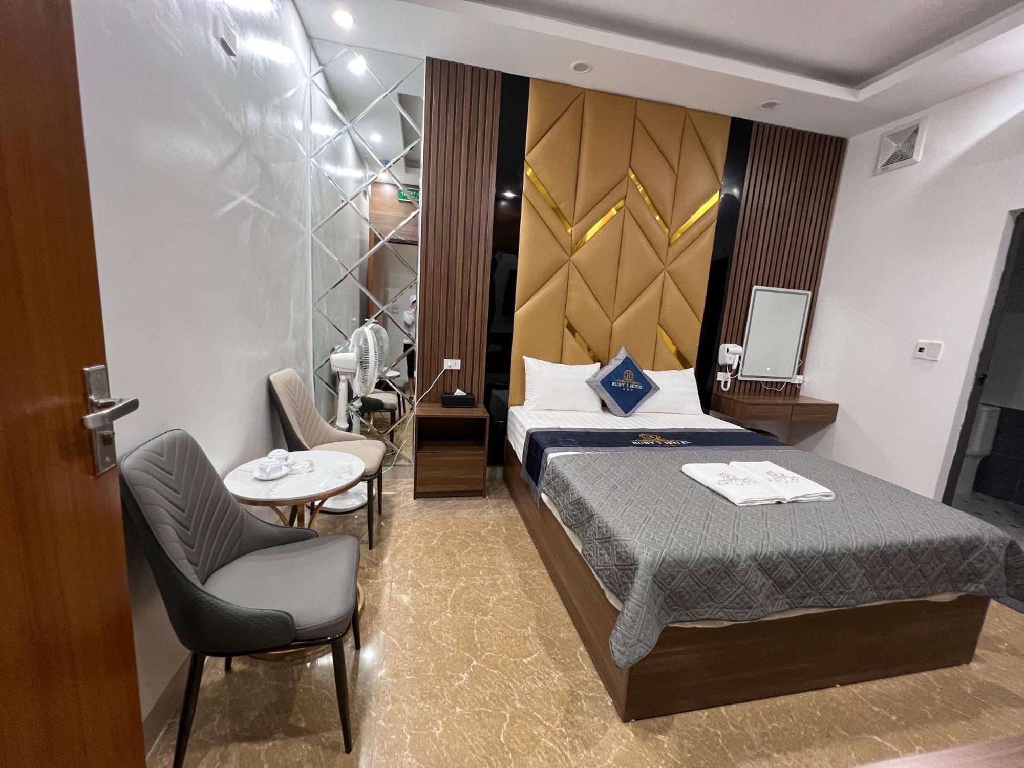 Ruby 2 Love hotel