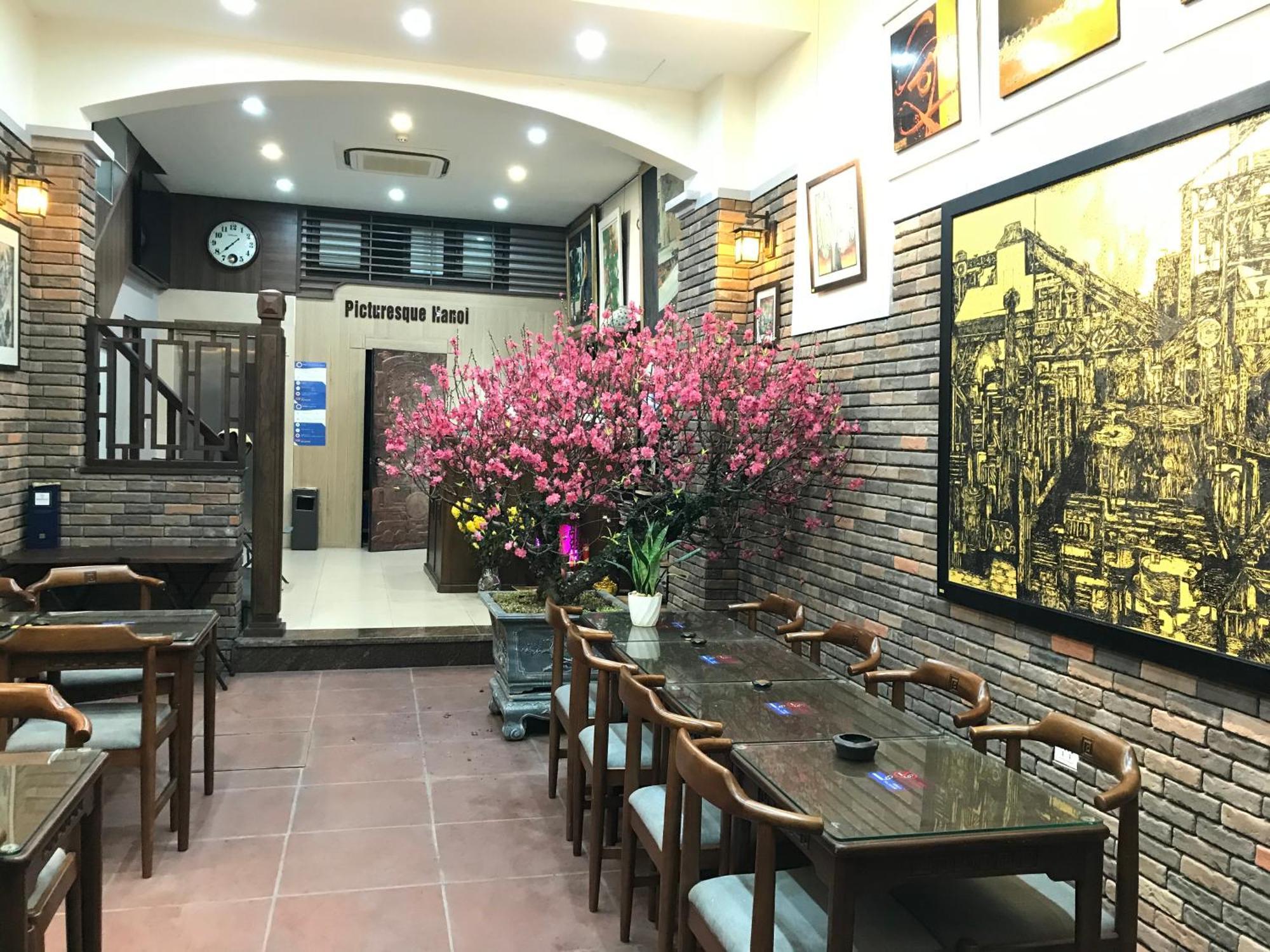Picturesque Hanoi