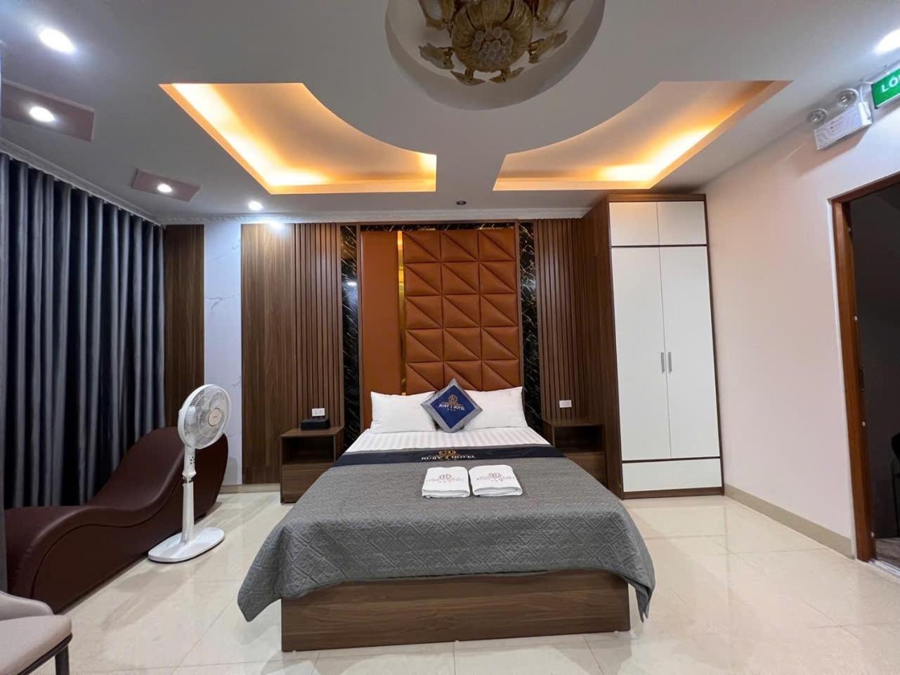 Love hotel Ruby 2 *