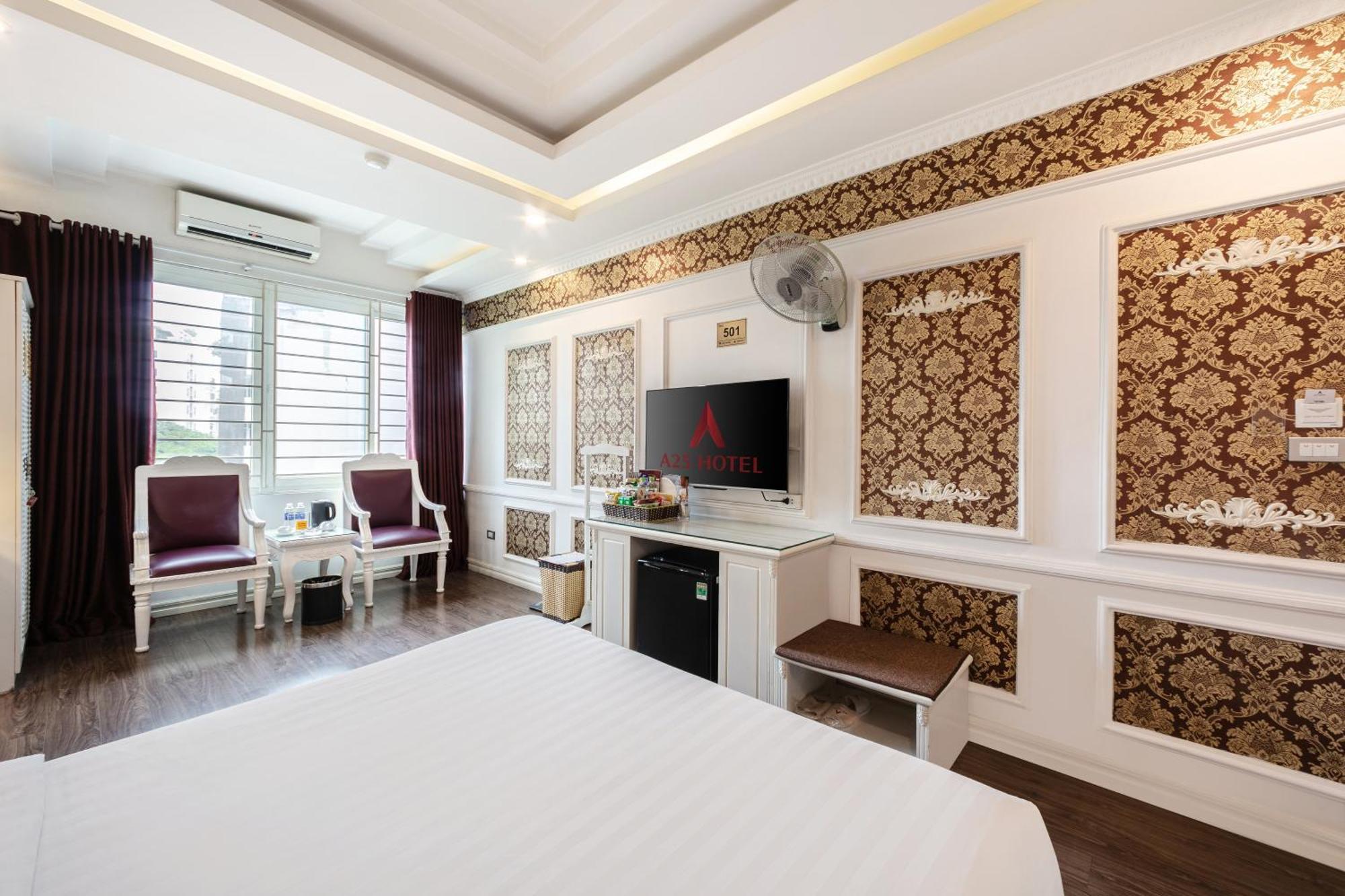 A25 - Dich Vong Hau Hotel 2*