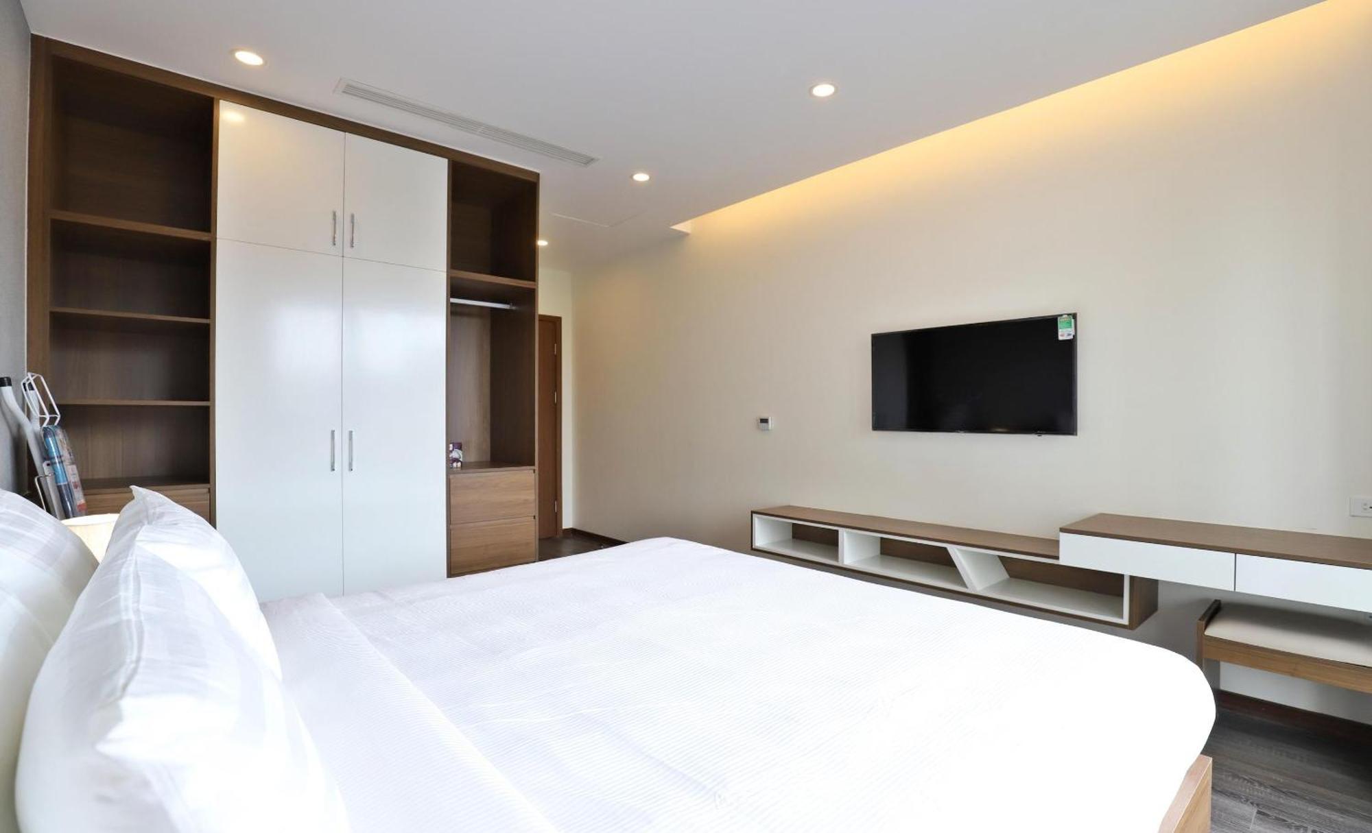 Luxe Paradise Tay Ho 4*