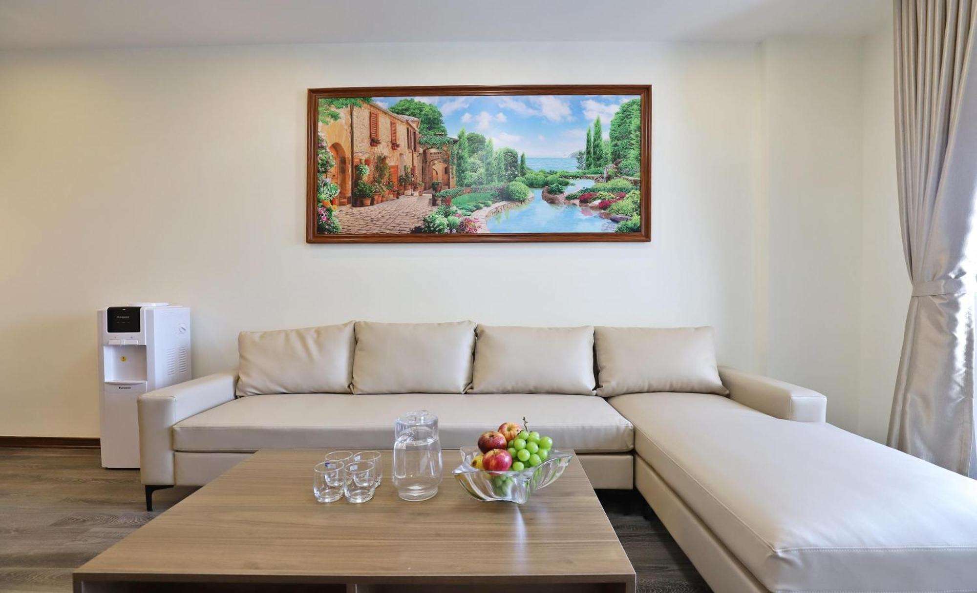 Luxe Paradise Tay Ho Khách sạn Hà Nội