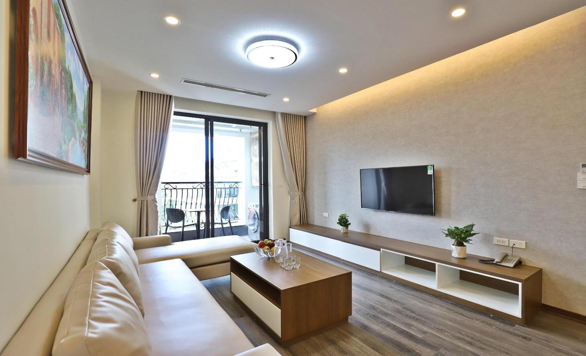 Luxe Paradise Tay Ho