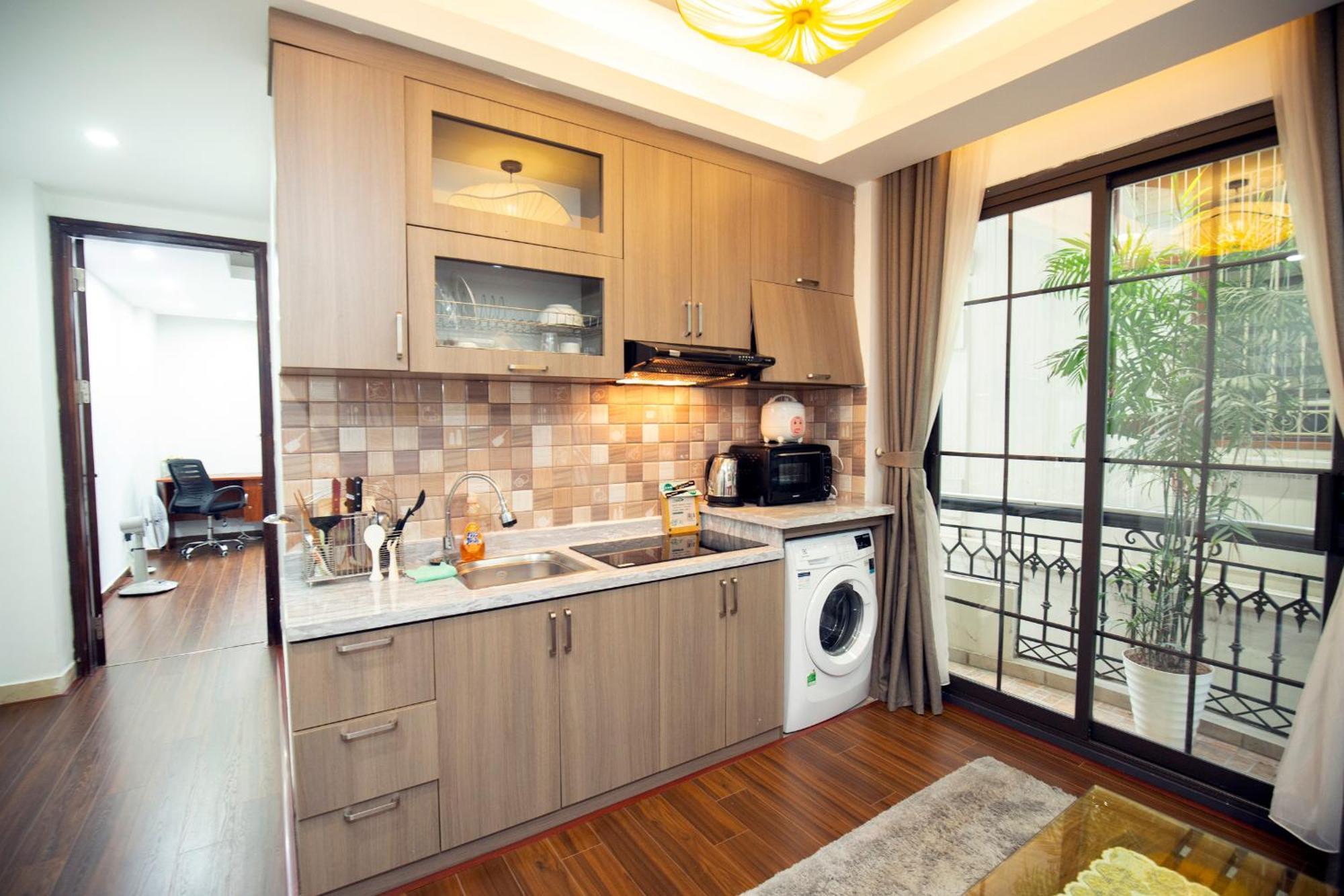 Apartment Sumitomo 2 No 48 Lane 12 Dao Tan Street Hanoi