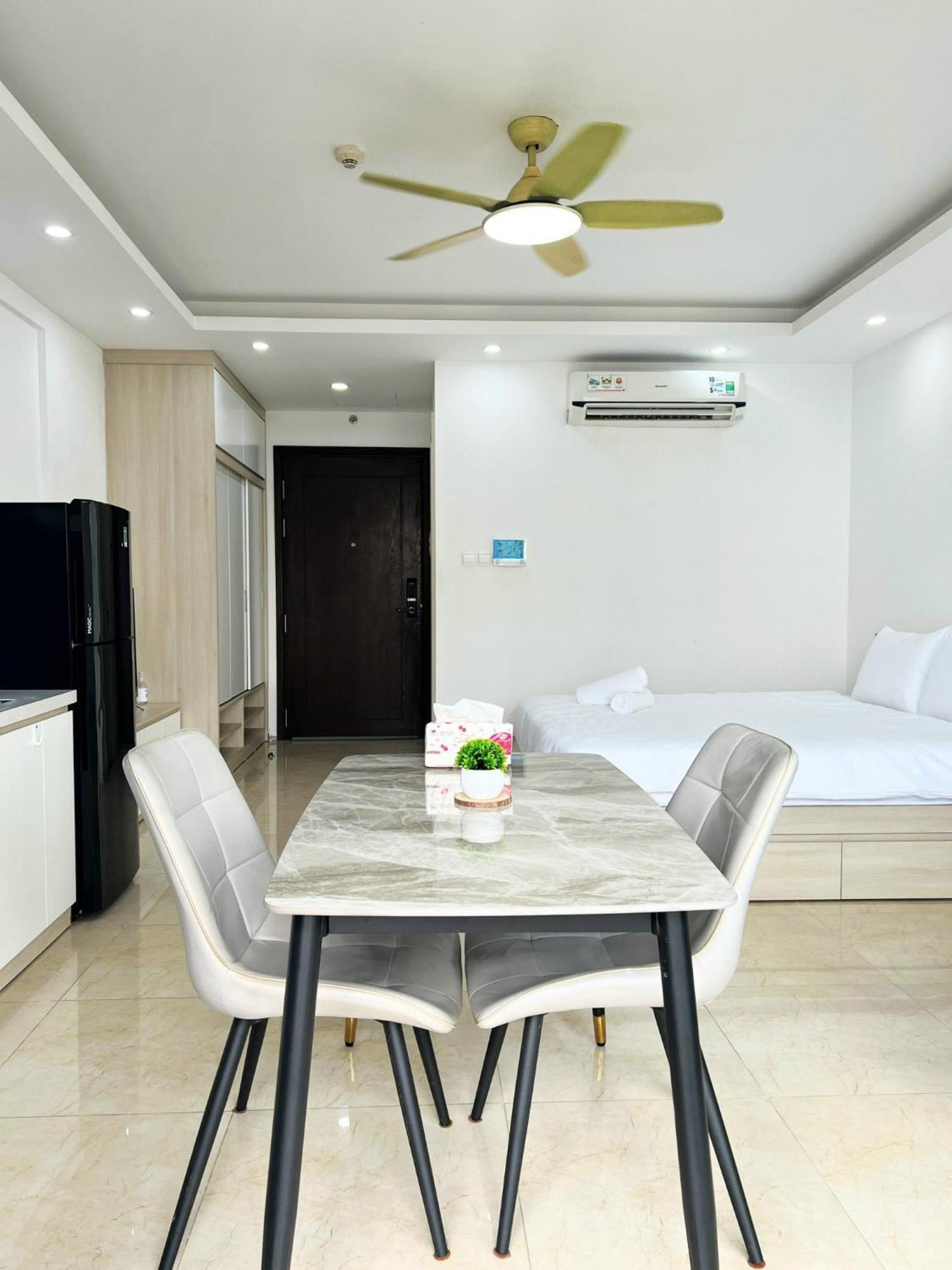 Vinhome D'capitale - Tran Duy Hung Apartment