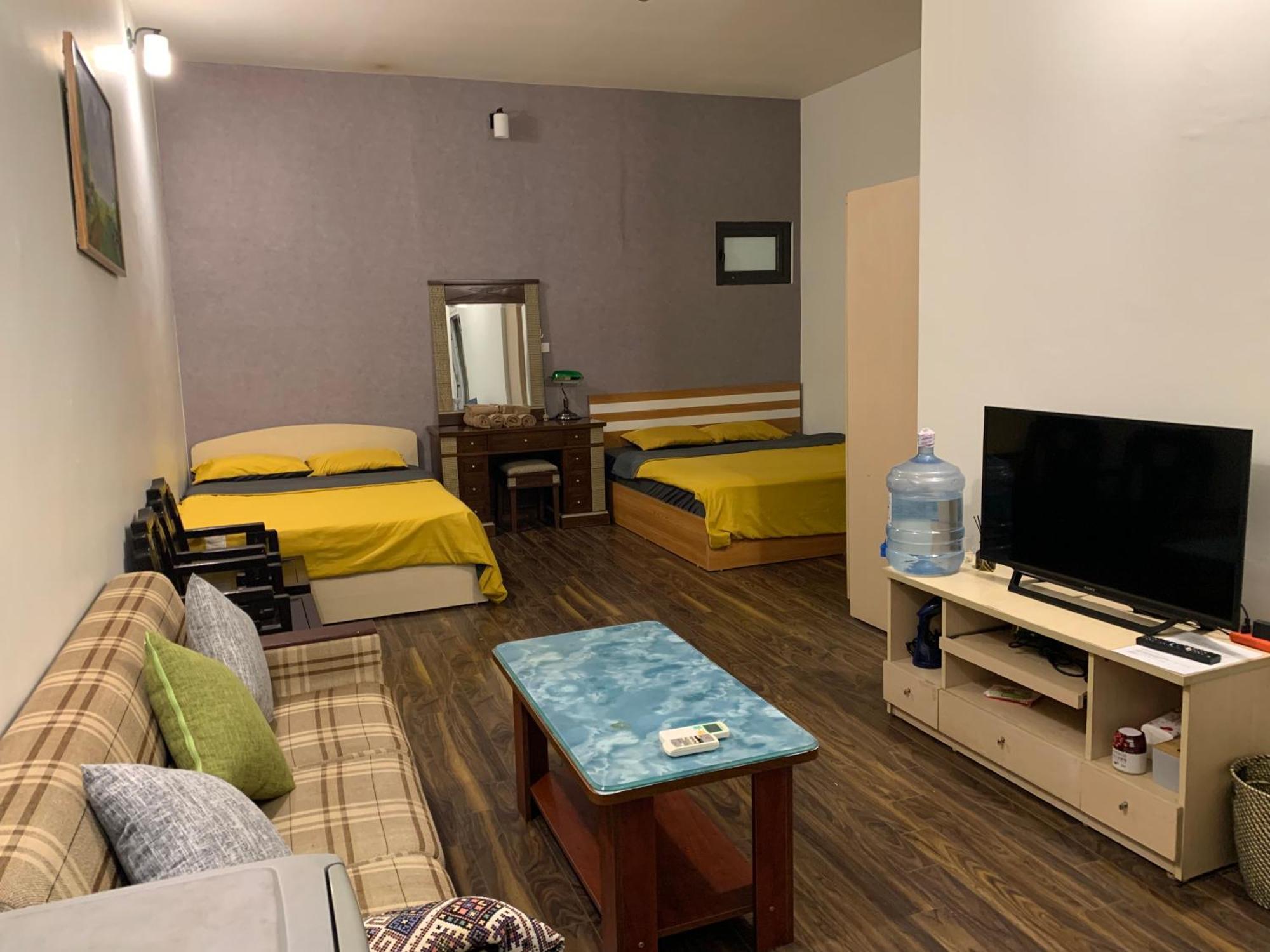 Guest house Full House Fam Friendly-old Quater-super Location48