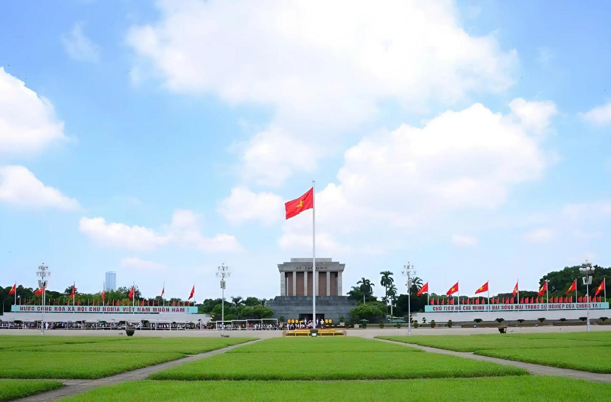 Lee Ah Hanoi