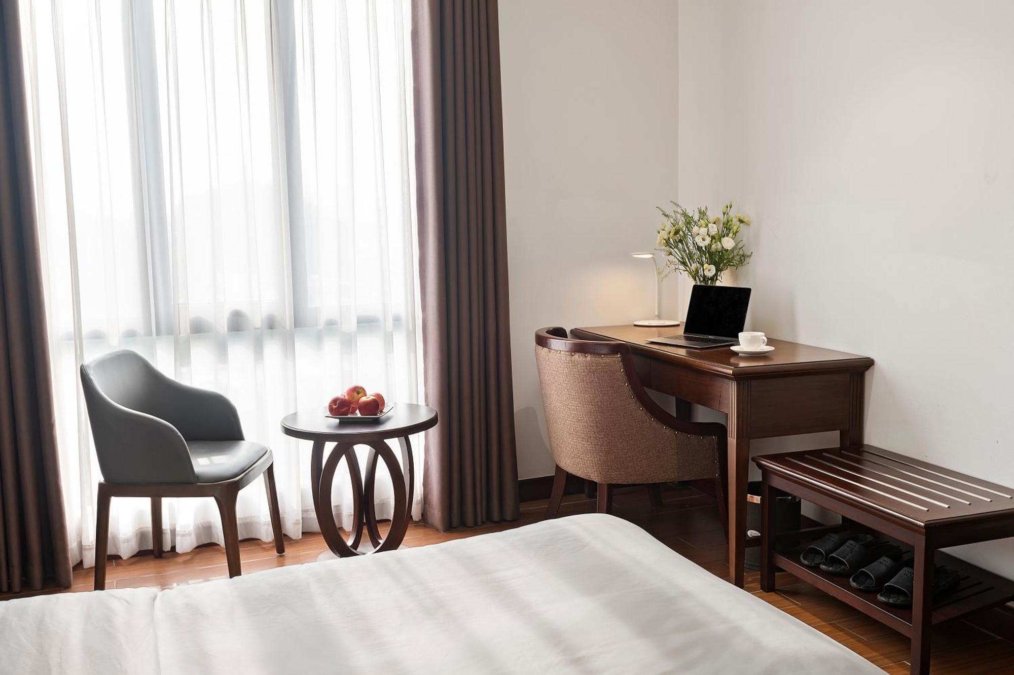 Bradi Gate - 22land - Nguyen Dinh Hoan 4* Hanoi