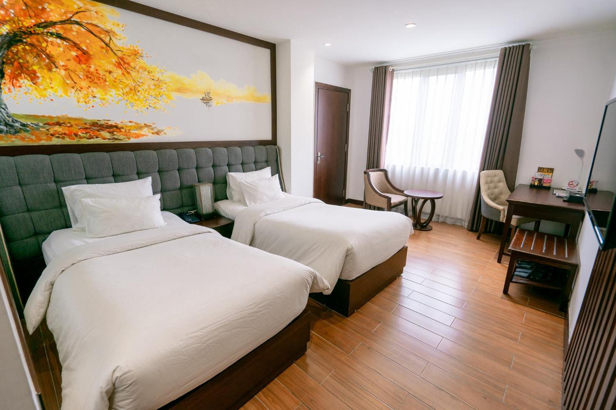 Bradi Gate - 22land - Nguyen Dinh Hoan Hotel Hanoi