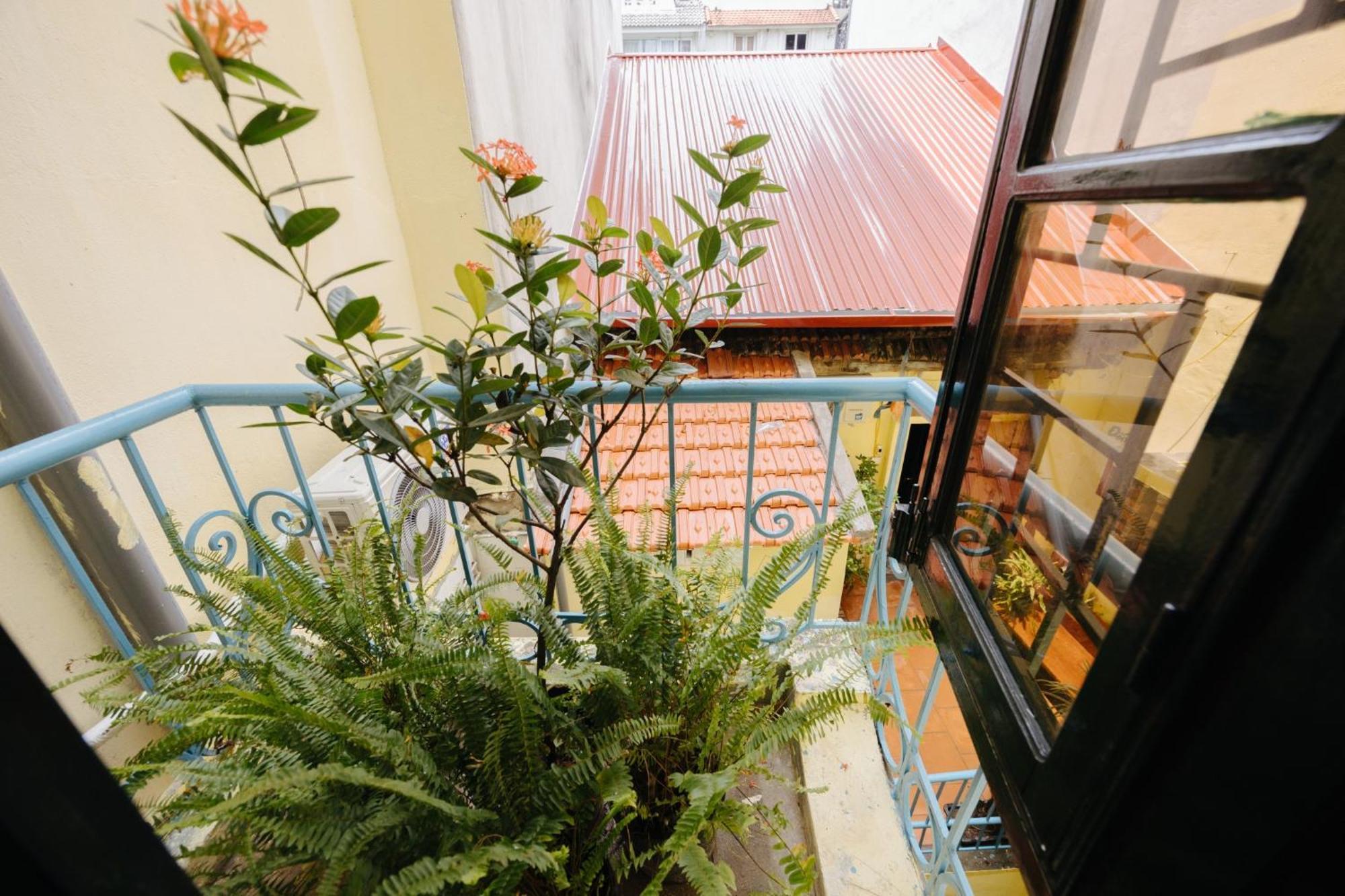 Homestay And Eggcoffee Old Quarter