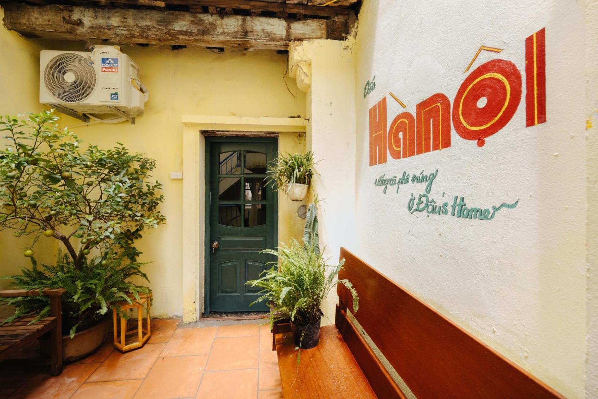 Homestay And Eggcoffee Old Quarter