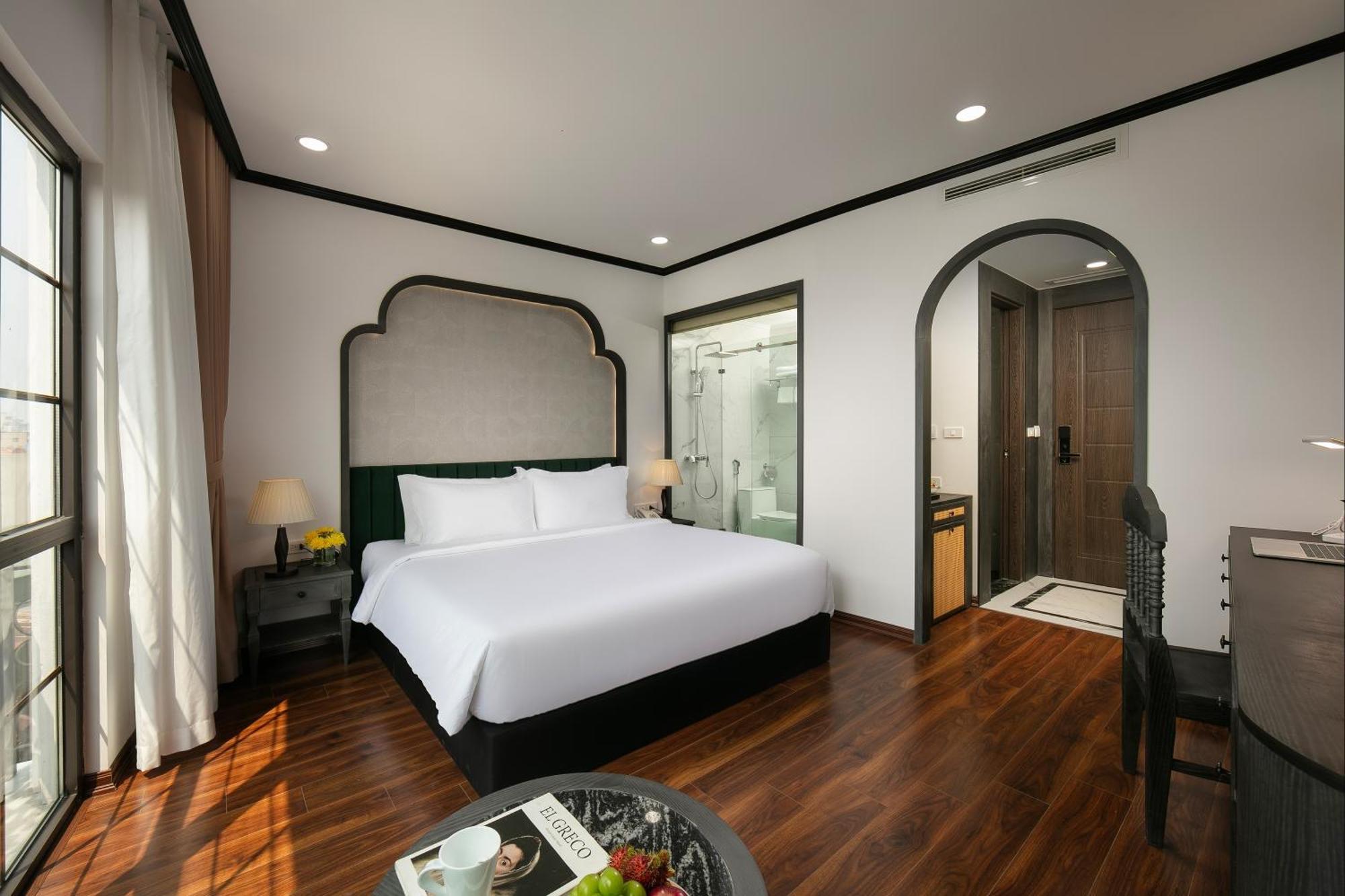 Hotel Plaza & 4*