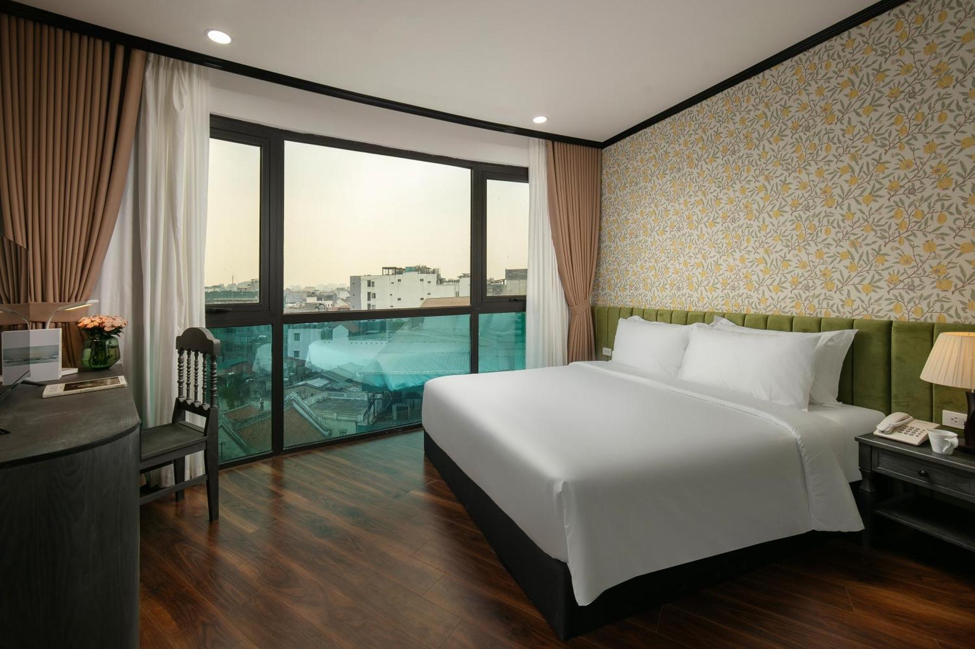 Hotel Plaza & Hanoi