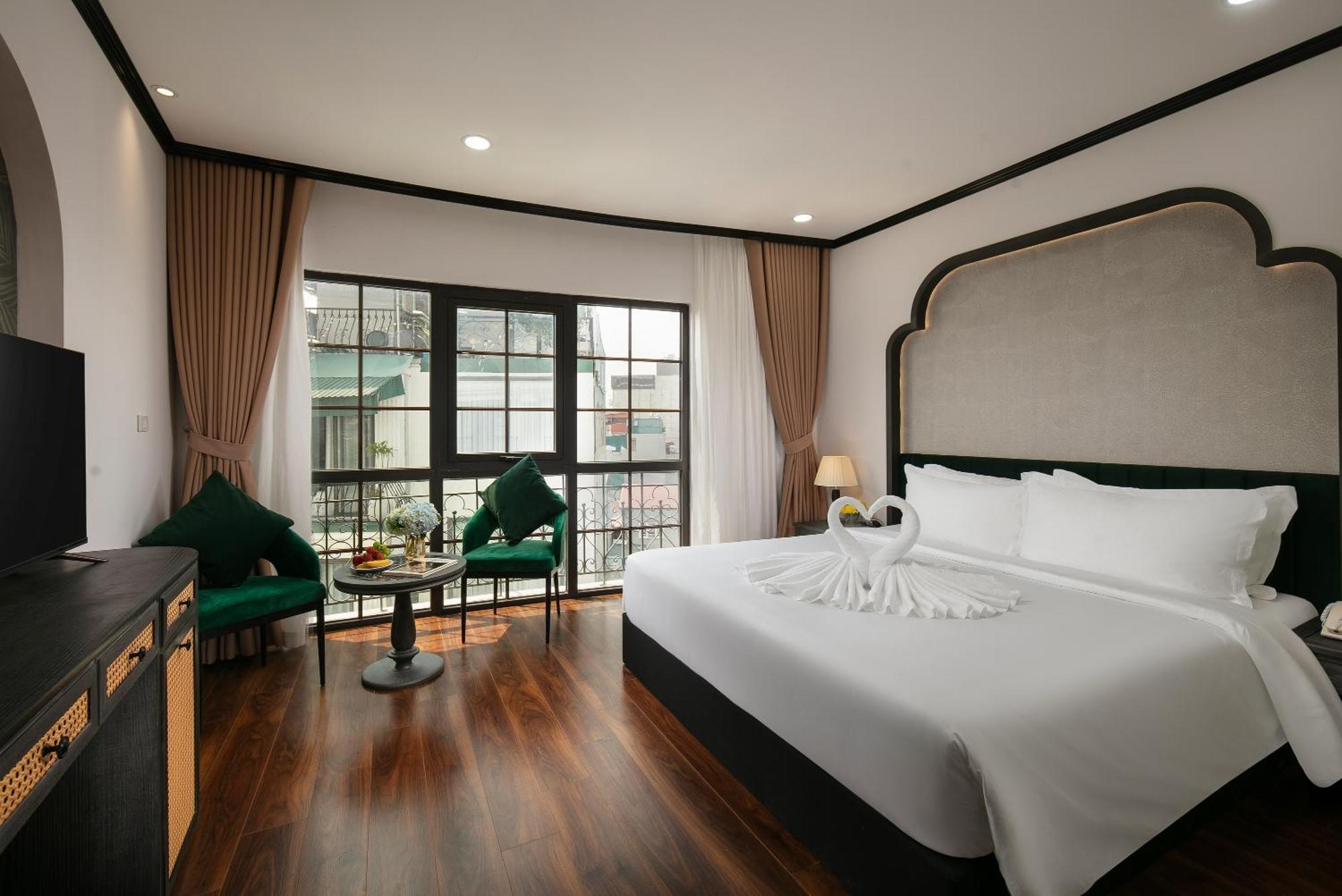 Hotel Plaza &