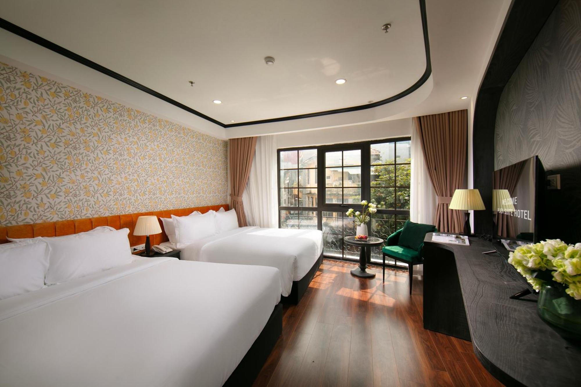 Hotel Plaza & 4*