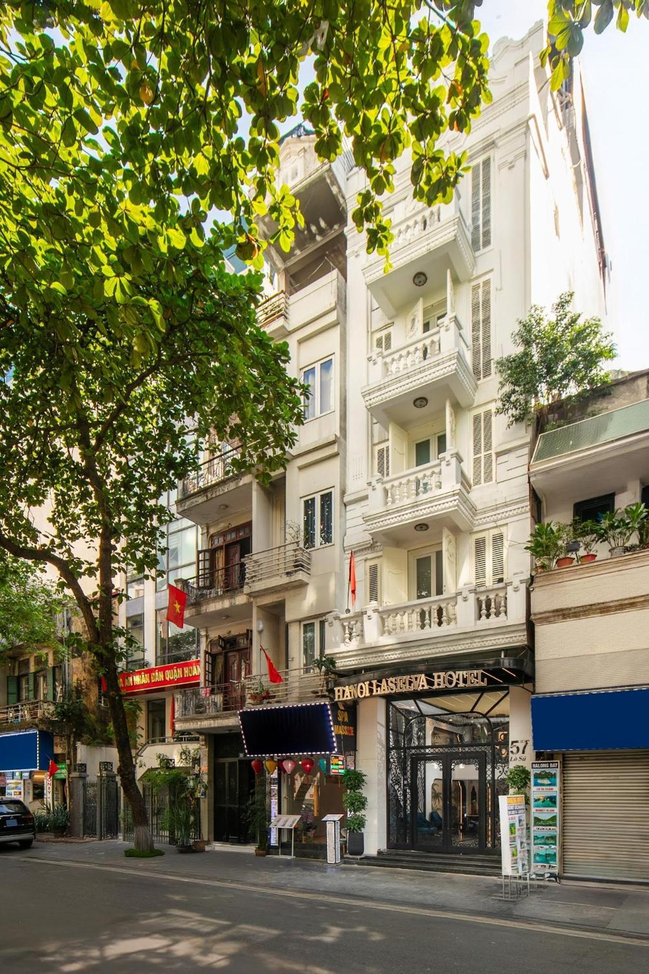 La Selva Hotel 3*