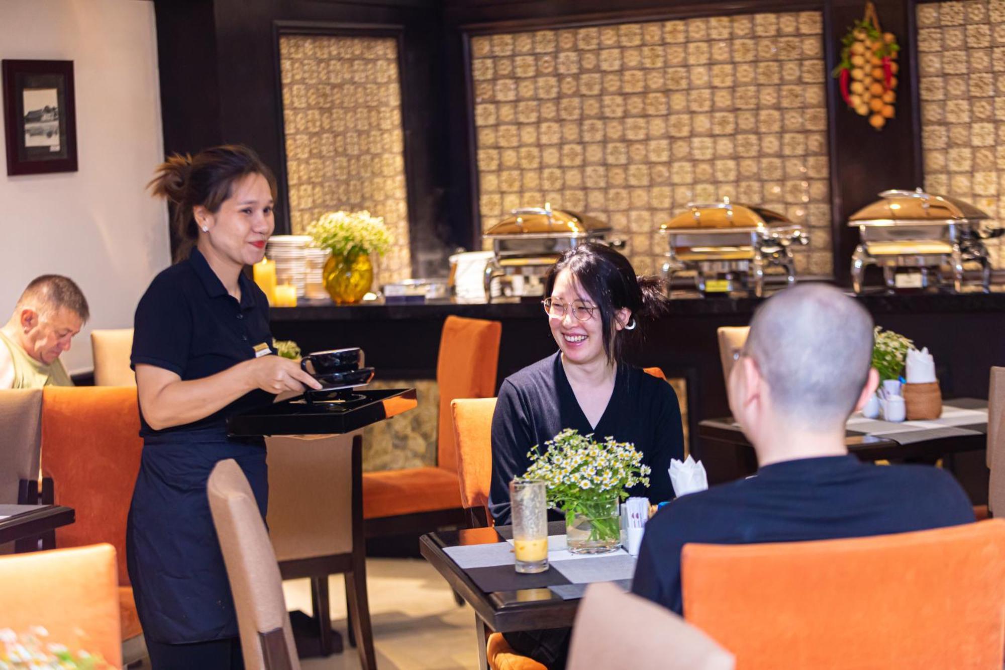 Golden Lotus Luxury Hotel Hanoi