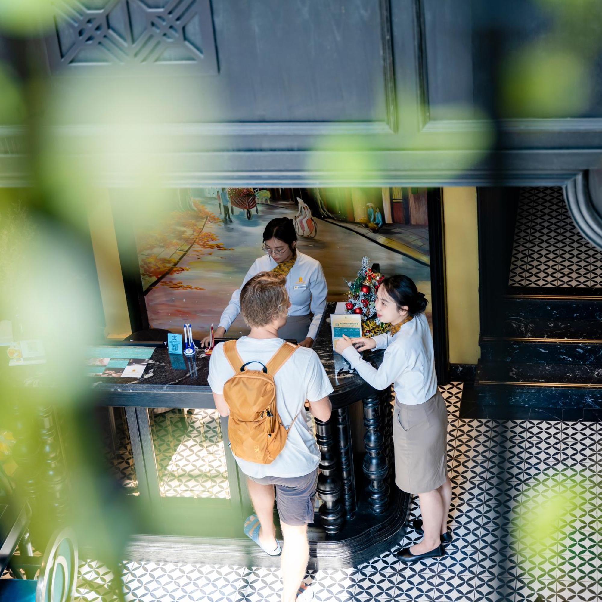 Hotel Mina And 4*