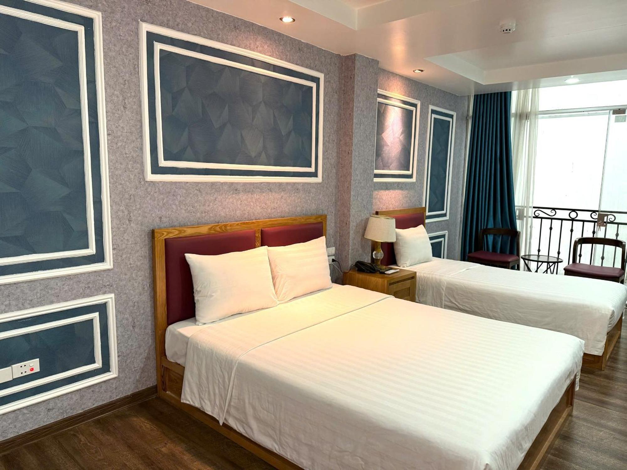 & Hotel 3*