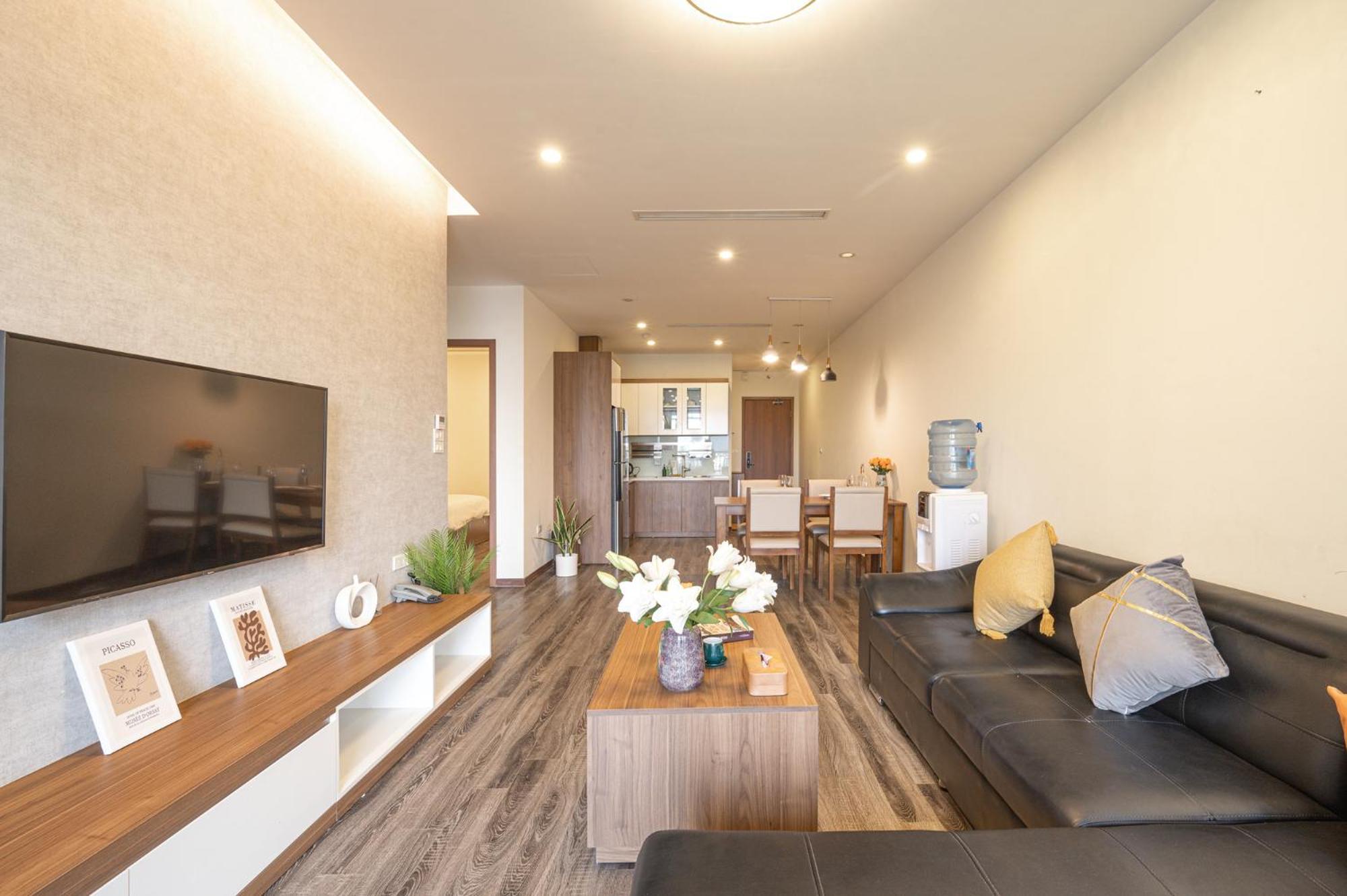 Khách sạn Luxe Paradise Tay Ho Hà Nội