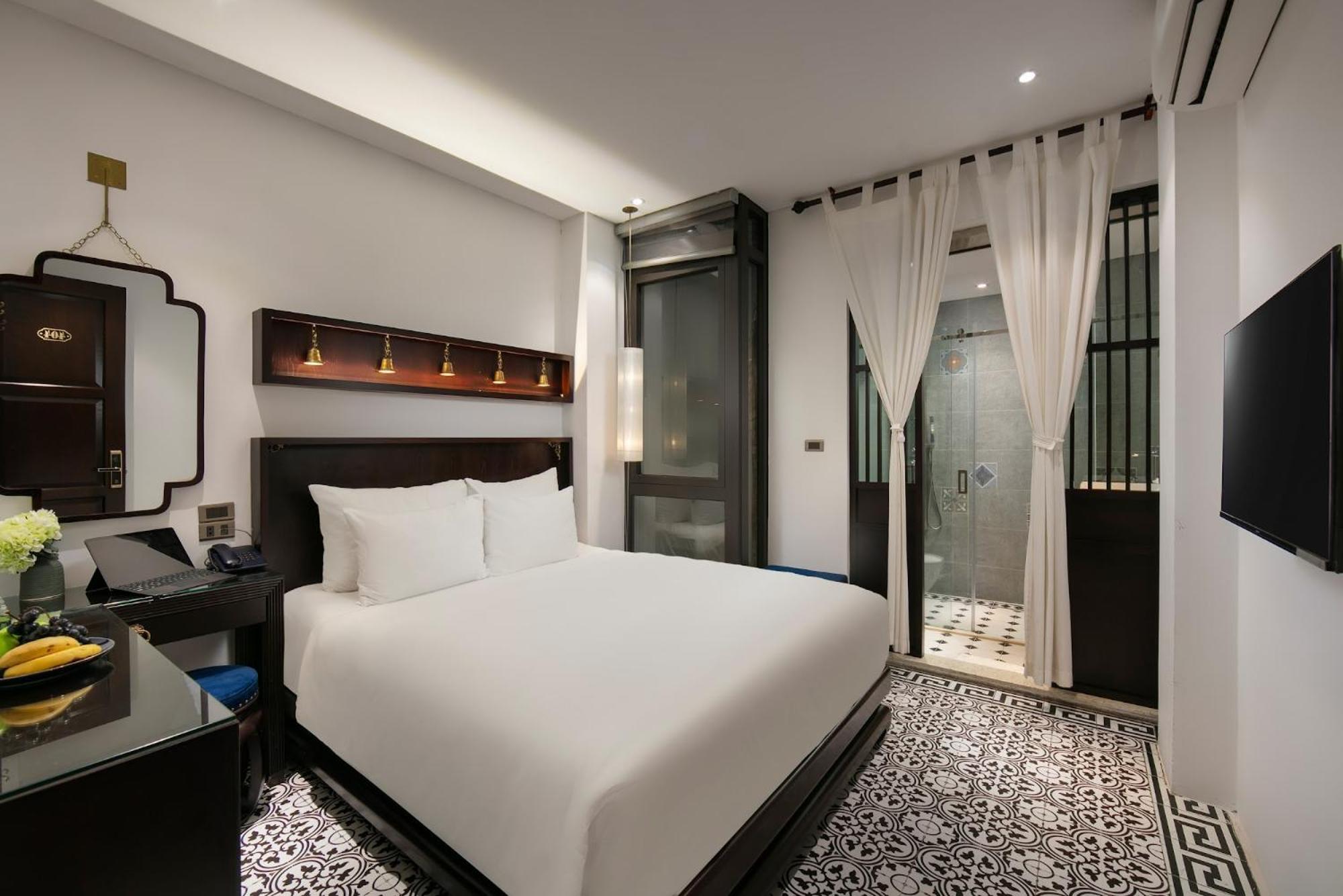 Carillon Boutique Khách sạn 3*