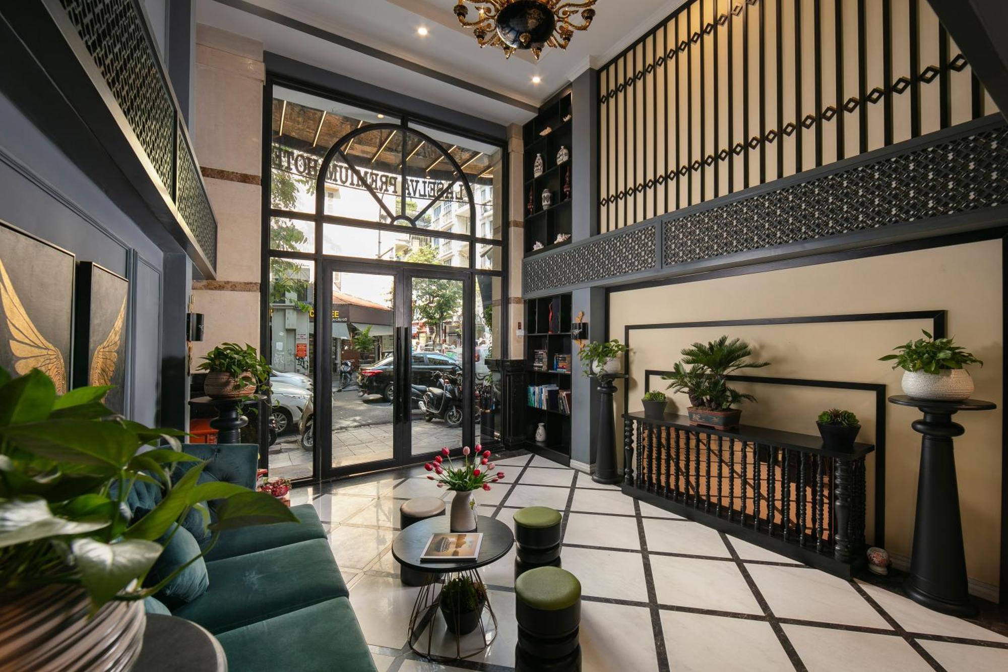 La Selva Premium Hotel Hanoi