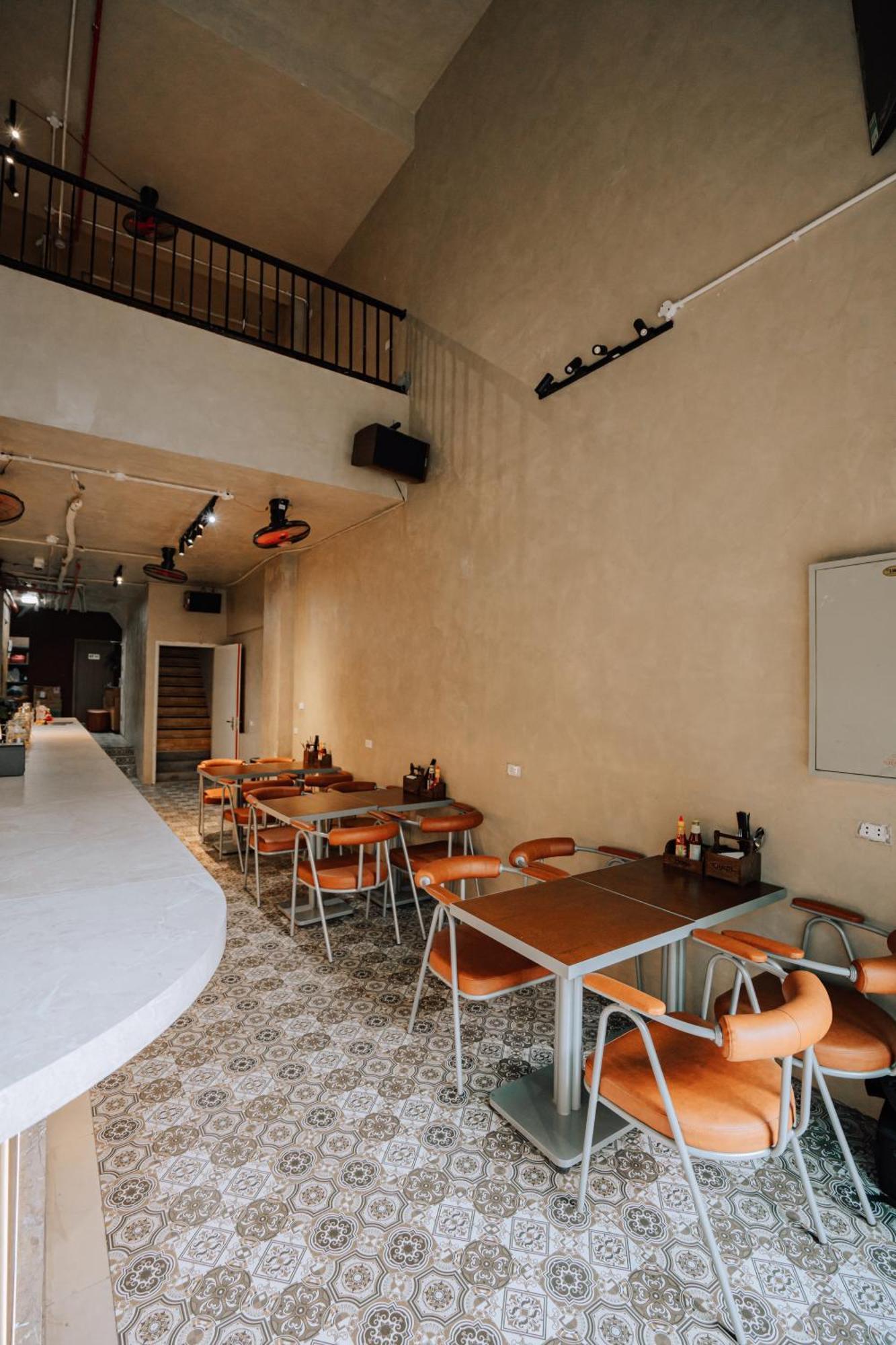 Quiri Hostel Hanoi