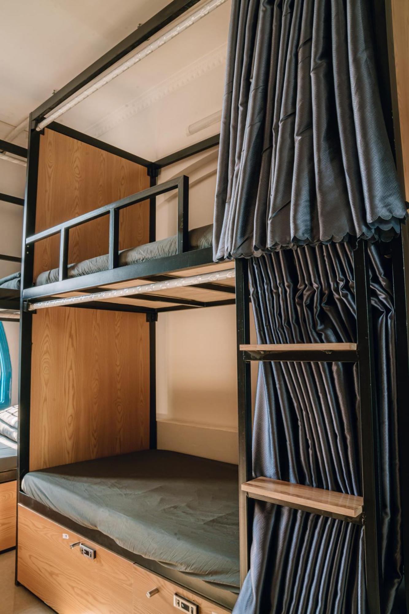 Quiri Hostel Hanoi