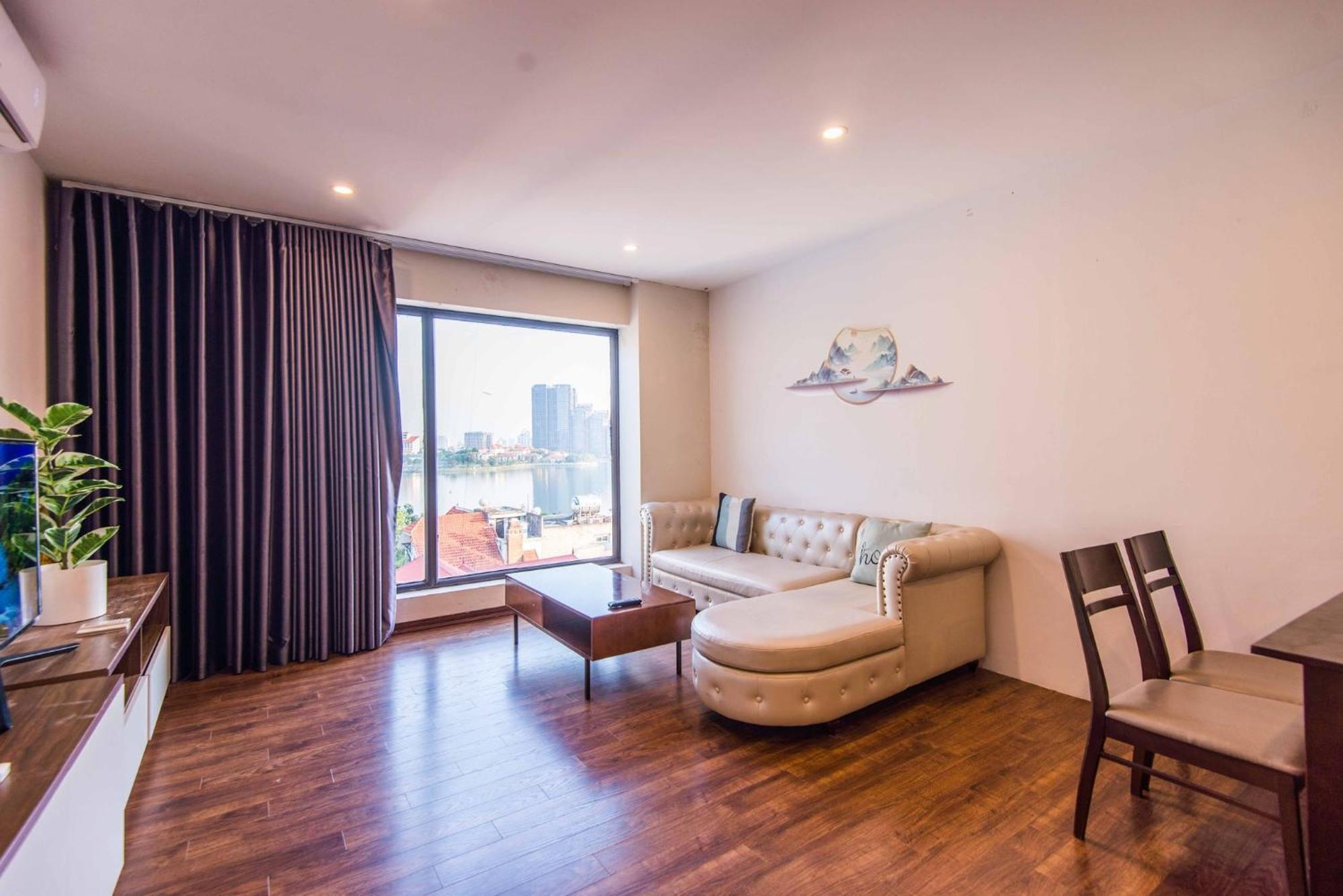 Luxe Paradise Long Quan Hotel 3*