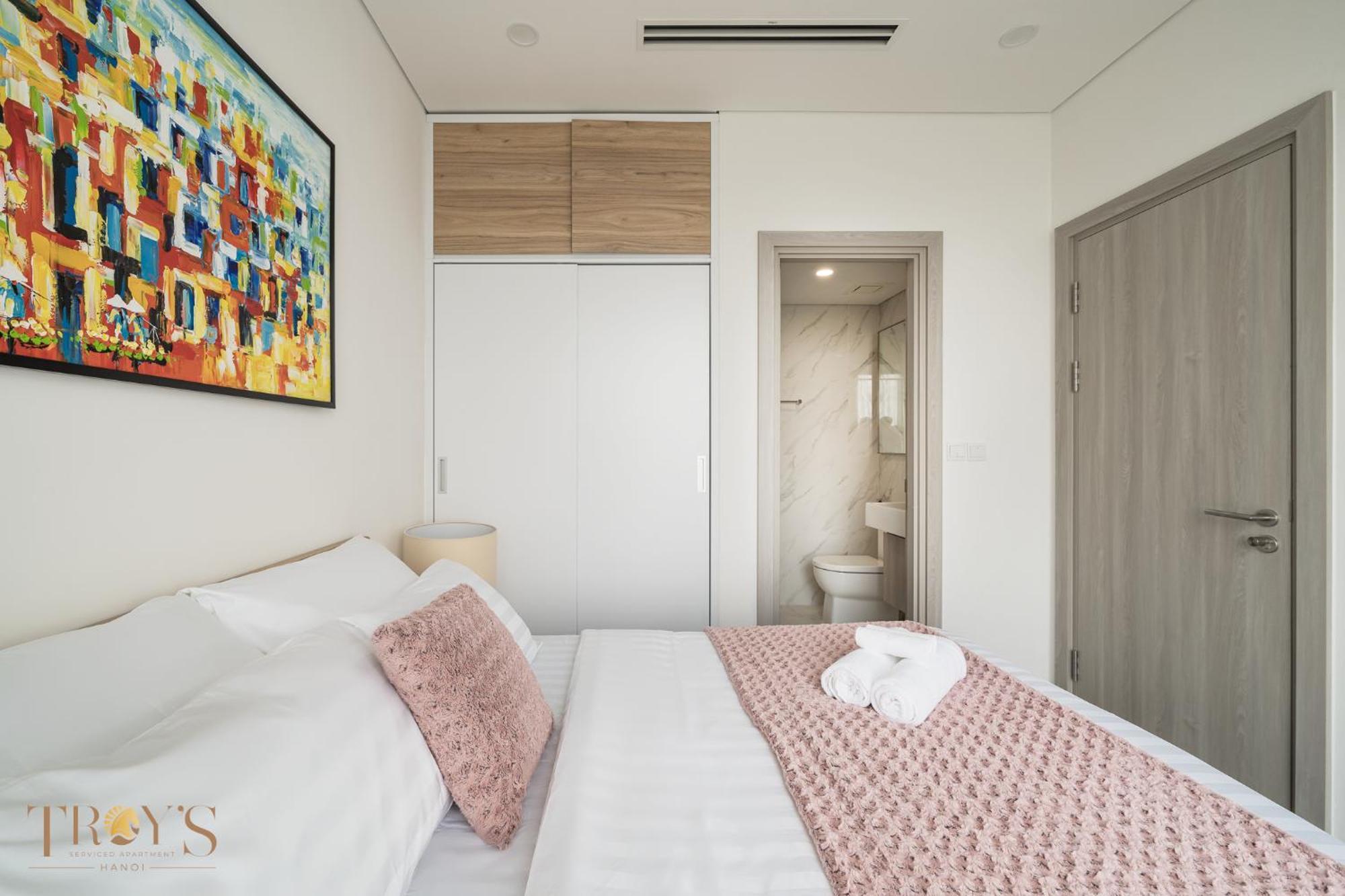 Troy House - Masteri West Heights 5*