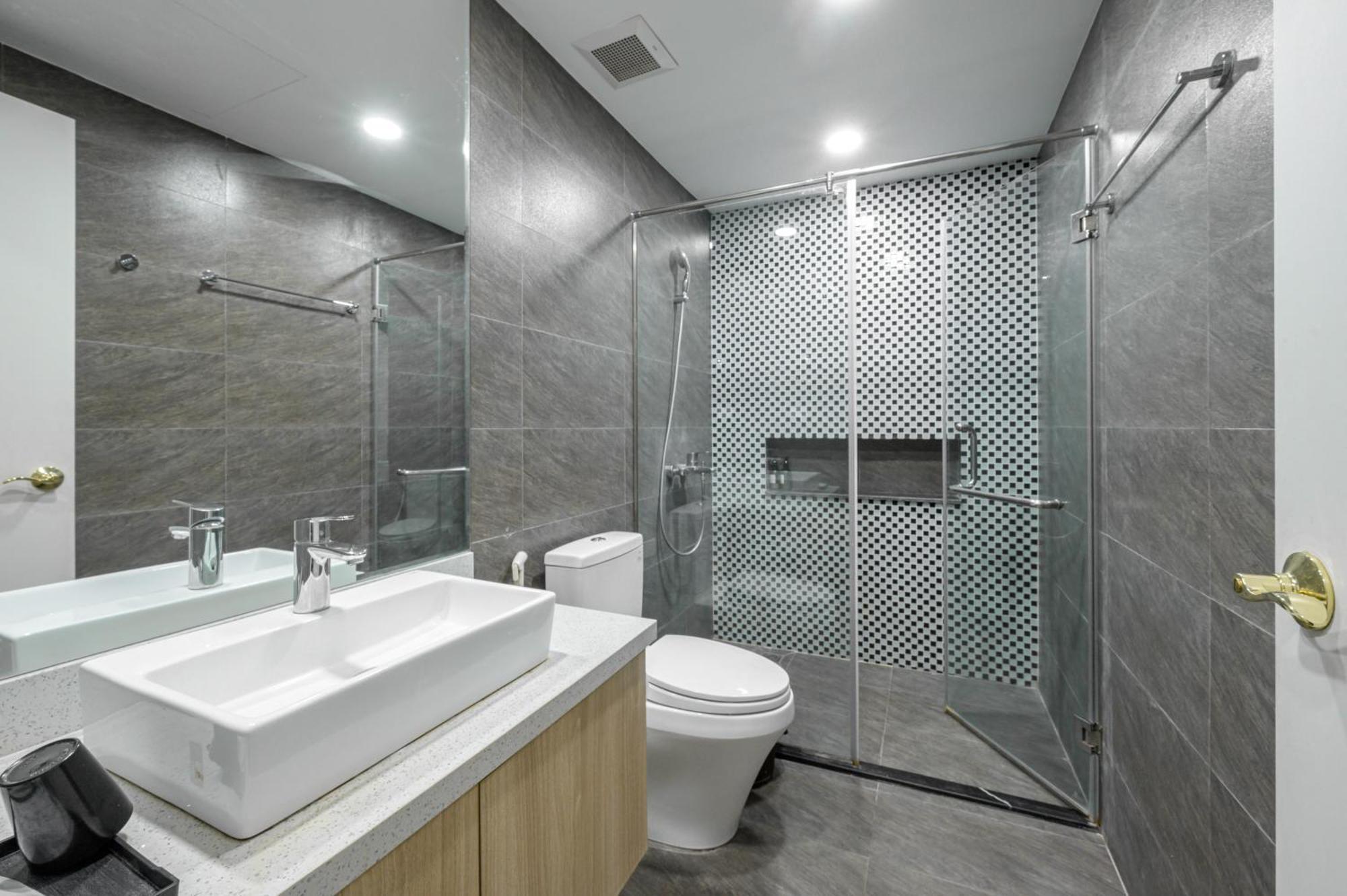 Luxe Paradise Truc Bach
