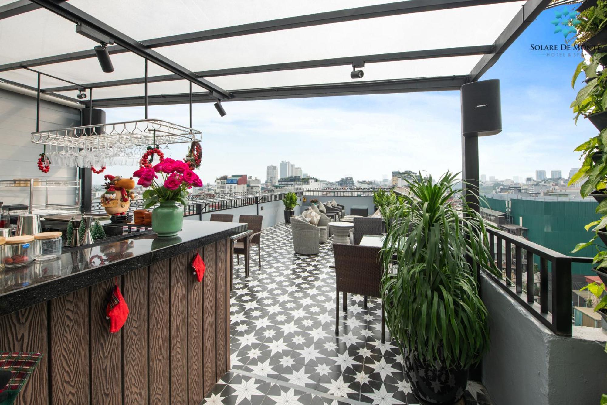 Khách Sạn&spa De Legend 4*