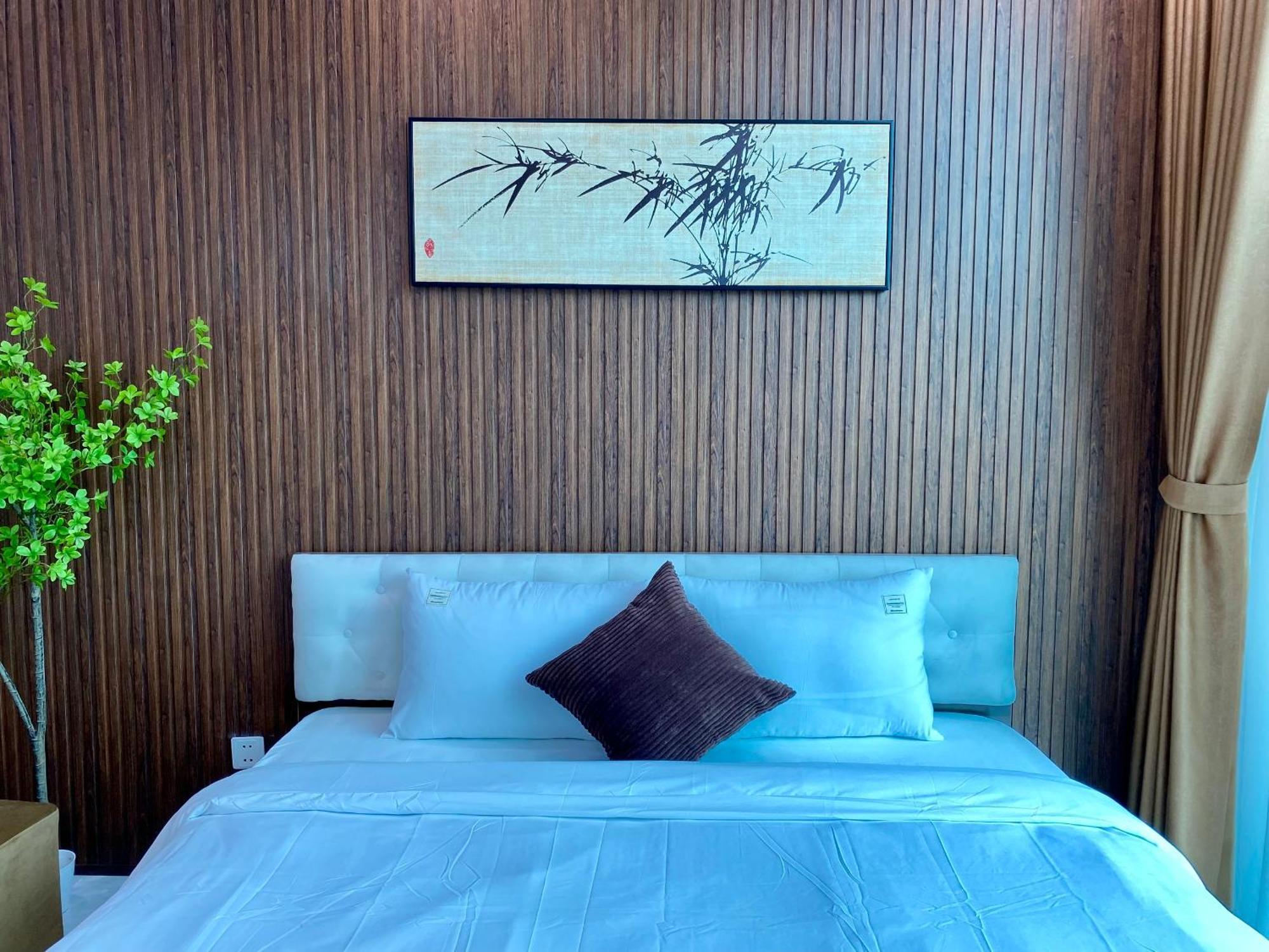 The Grand Diamond C - Ho View Dep Gan Times * Hanoi