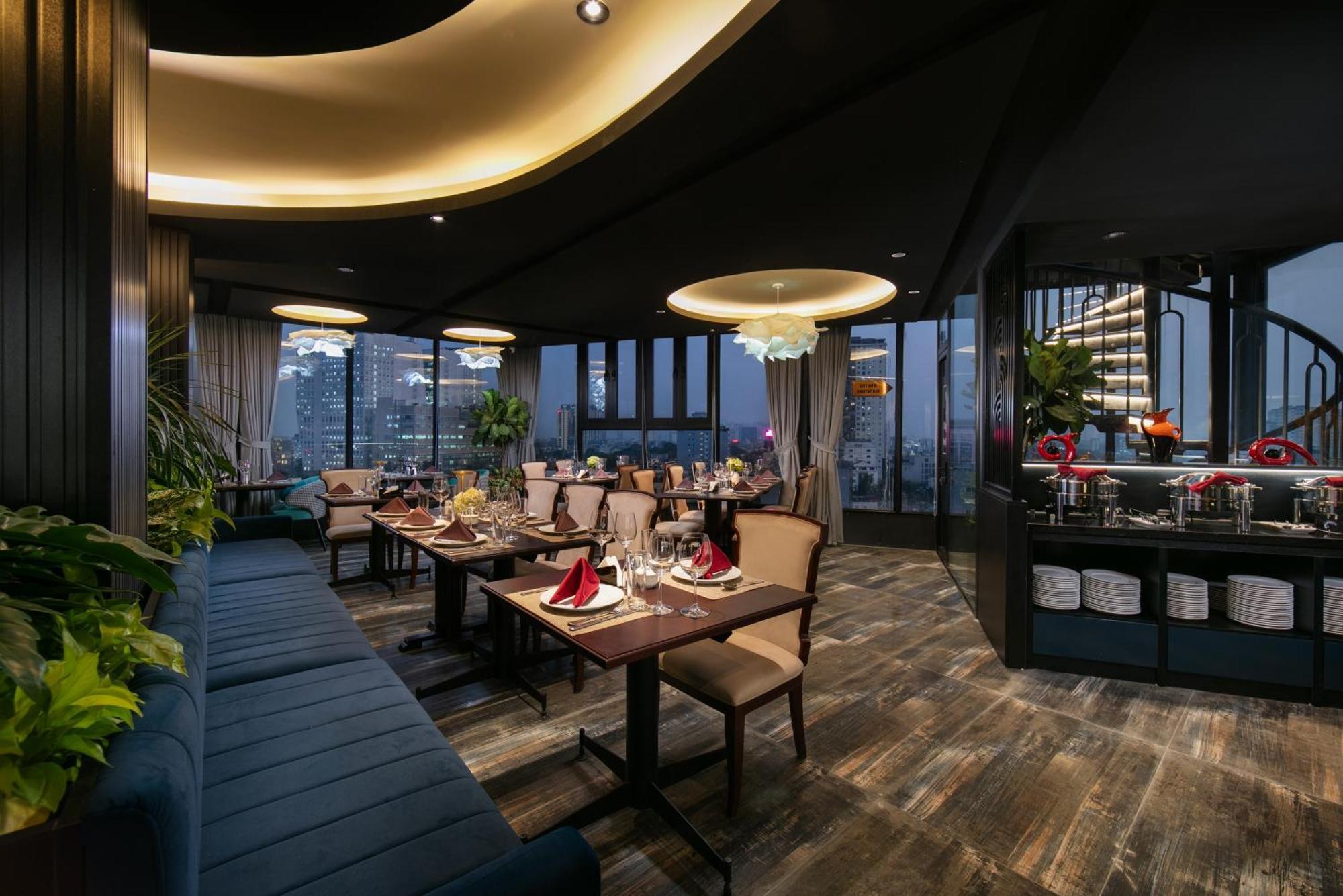 De Corner Khách sạn 4*
