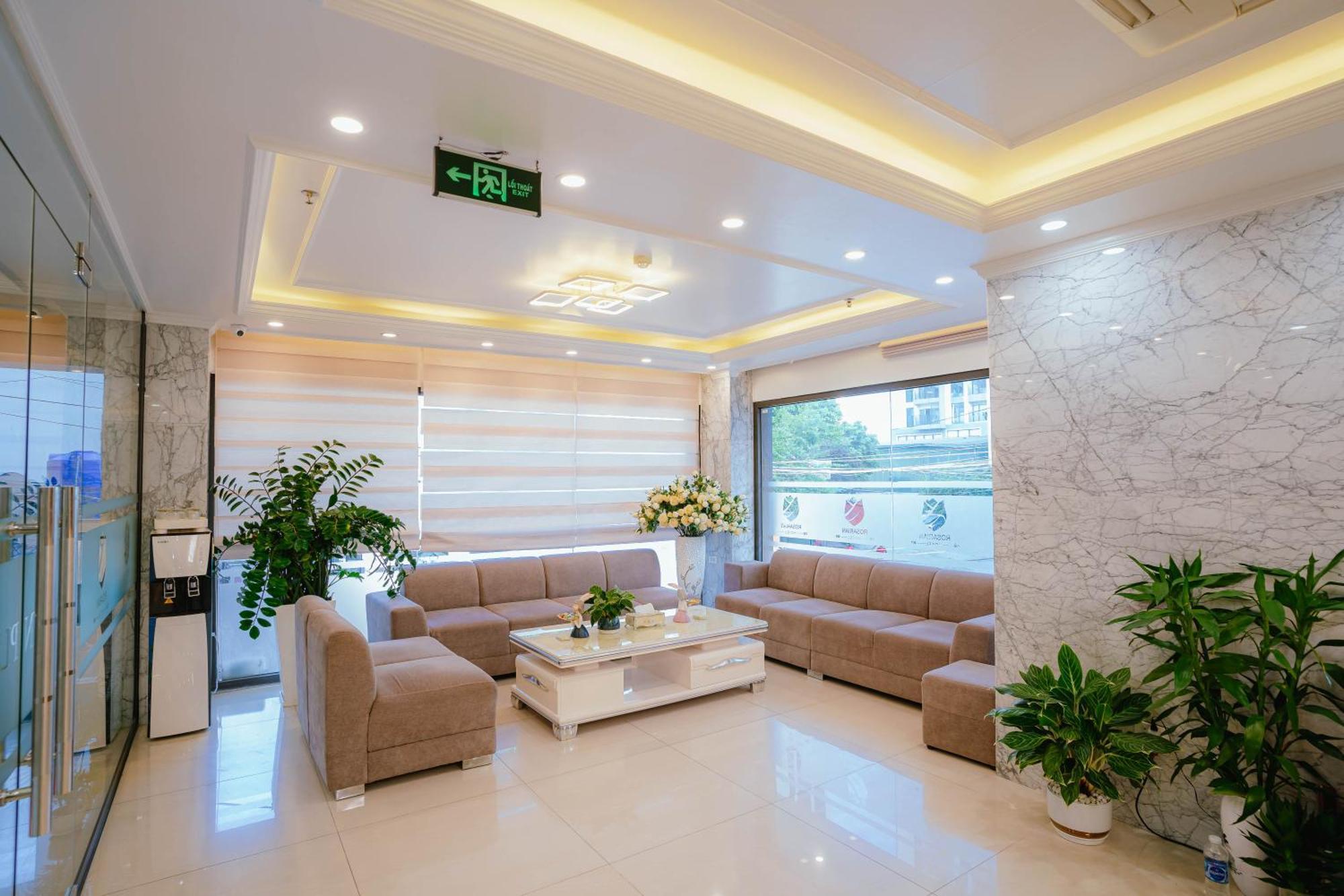 A89 Rosarian 3* Hanoi