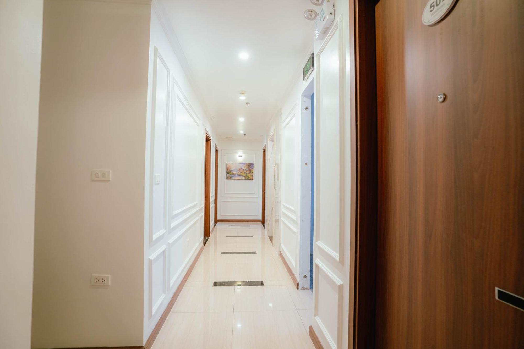 Hotel A89 Rosarian Hanoi