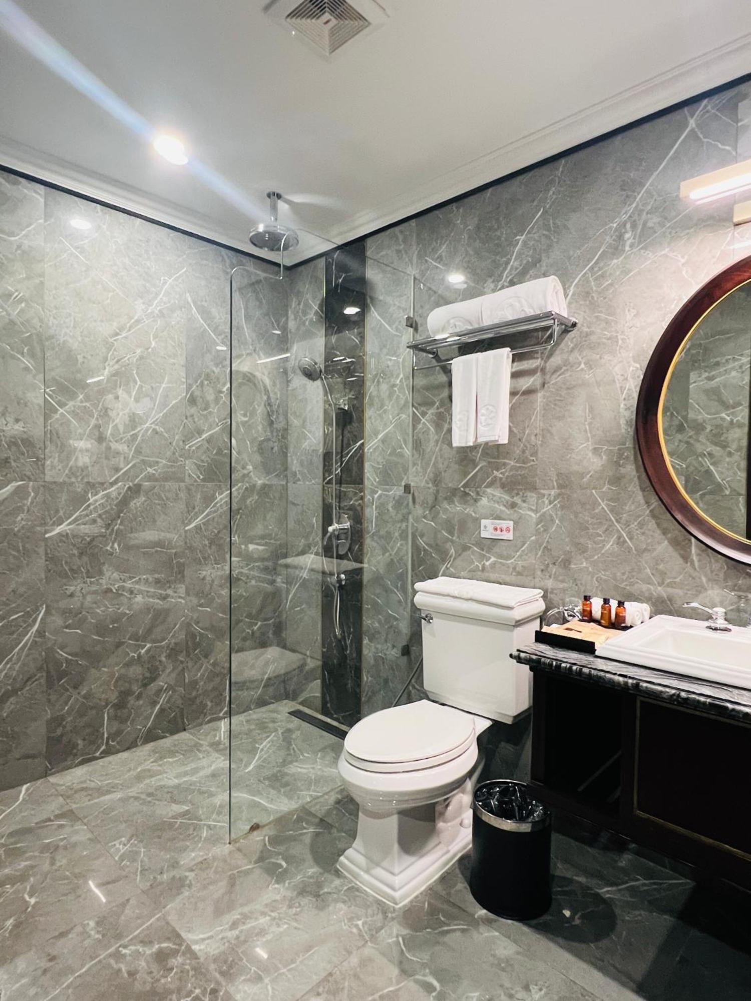 Du Monde Art Hotel 4*