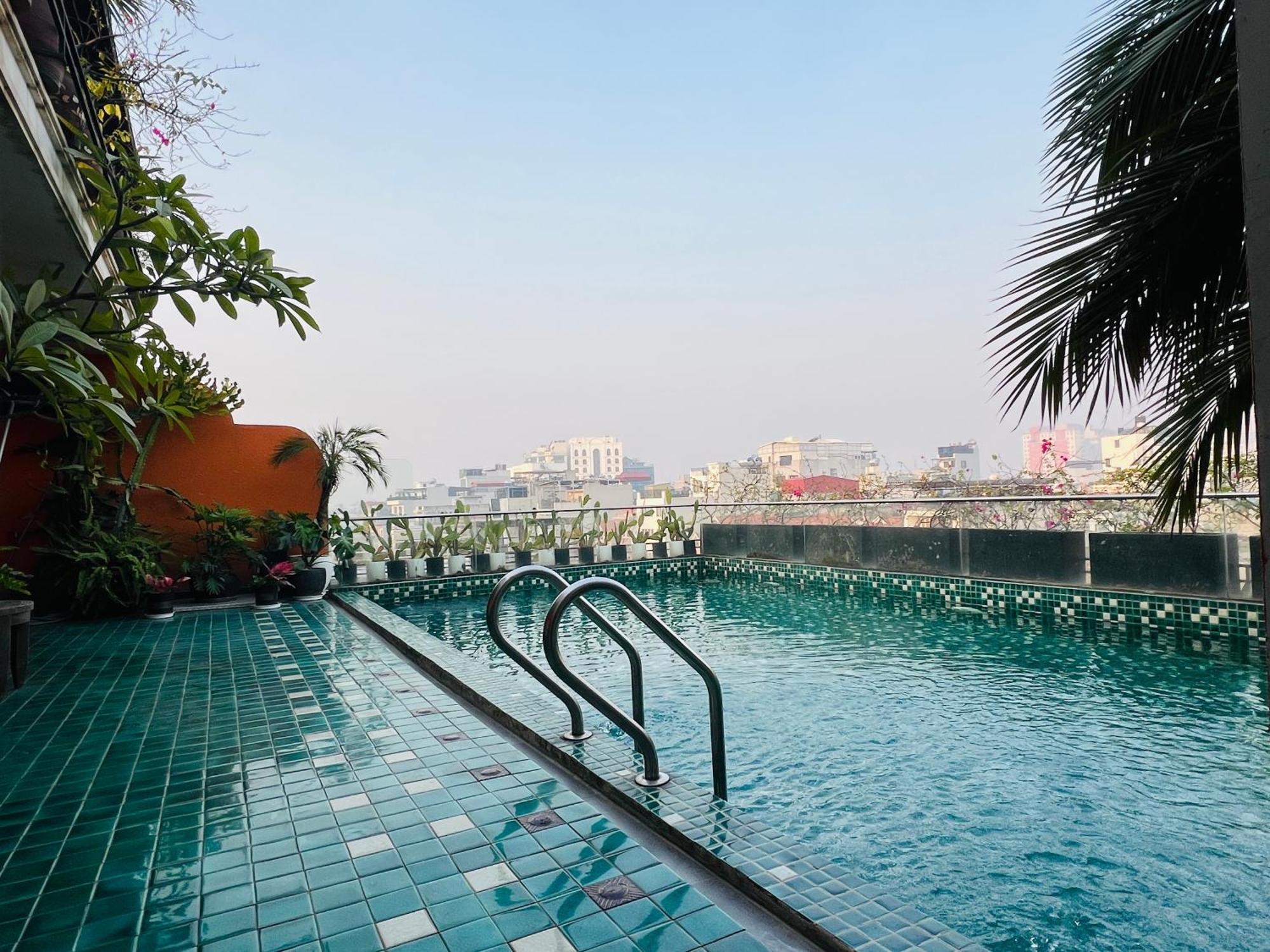 Hotel Du Monde Art Hanoi