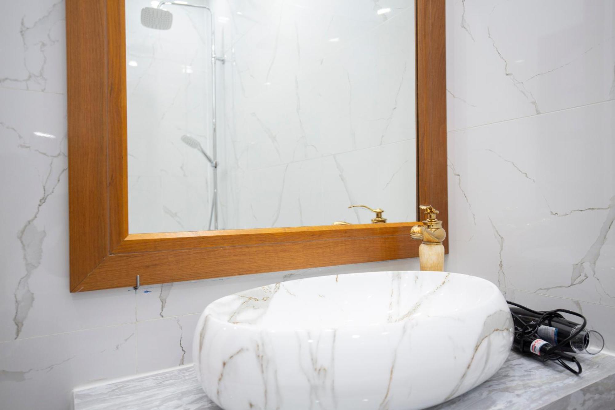 Sumitomo 4 Serviced & Breakfast Apartment Hanoi